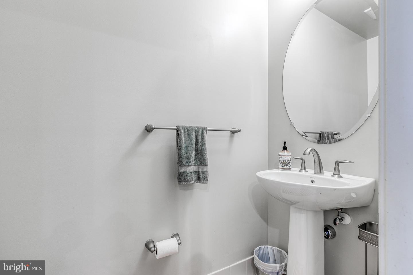 GRADUATE HOSPITAL - Residential Lease