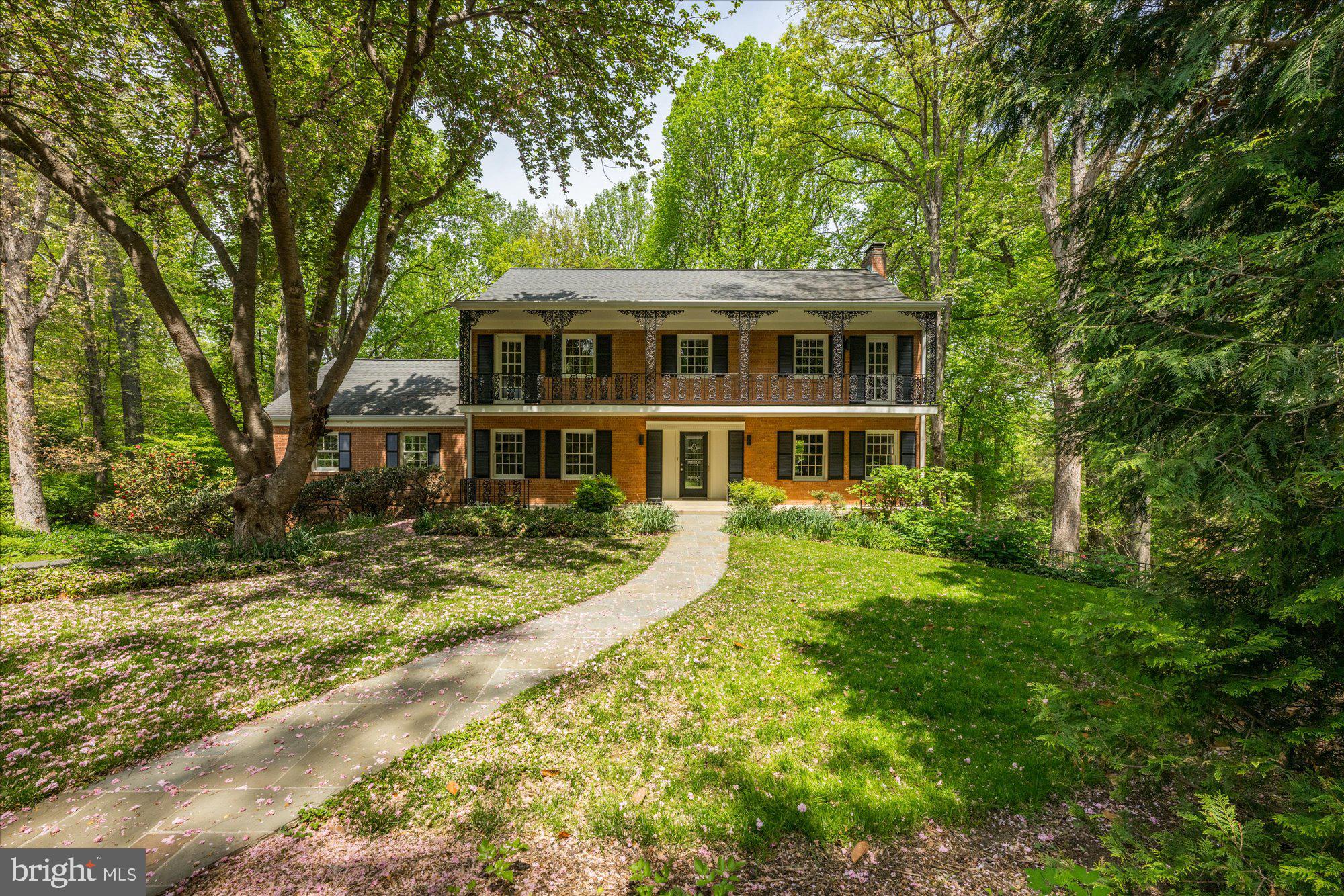 CONGRESSIONAL MANOR - Residential