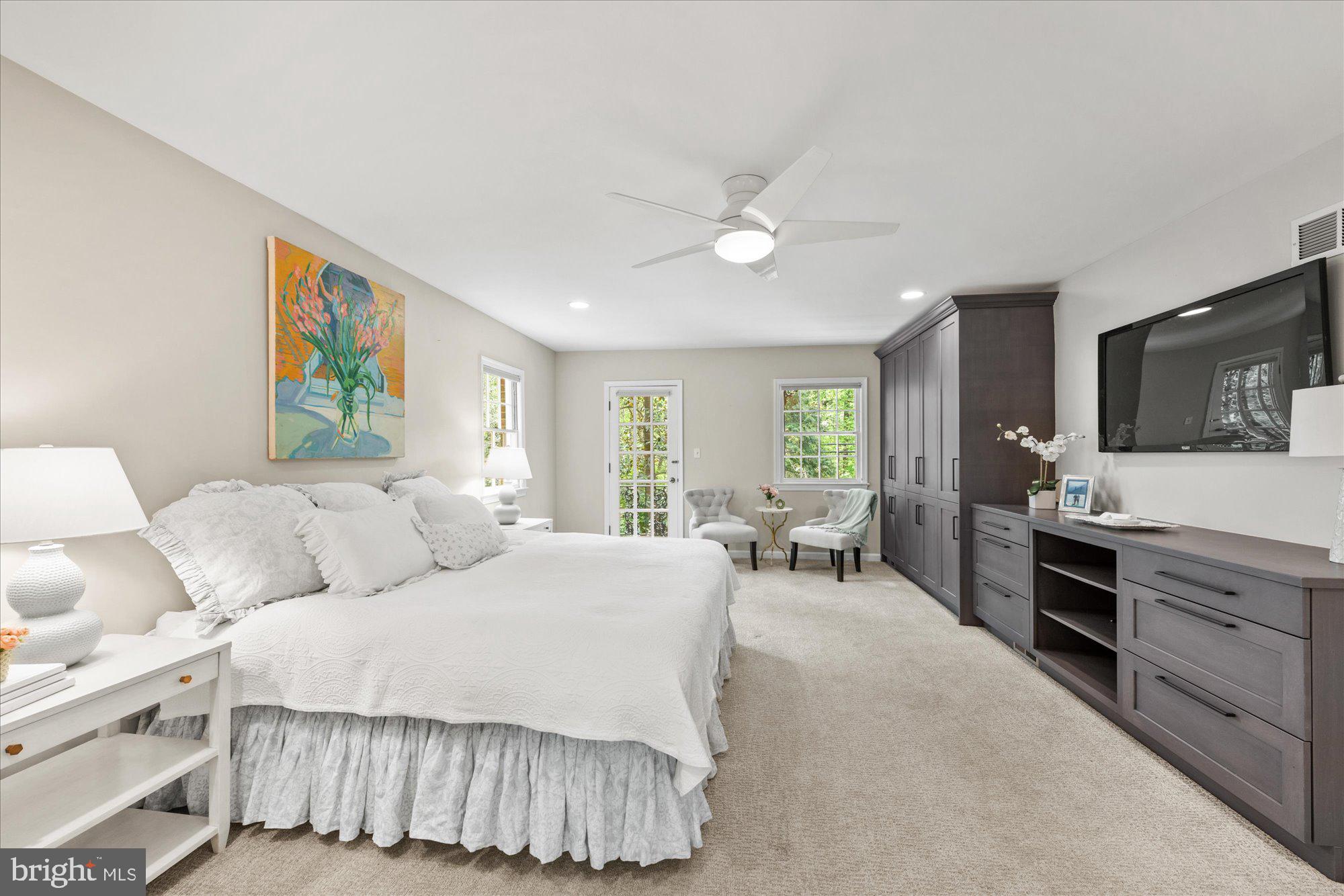 CONGRESSIONAL MANOR - Residential