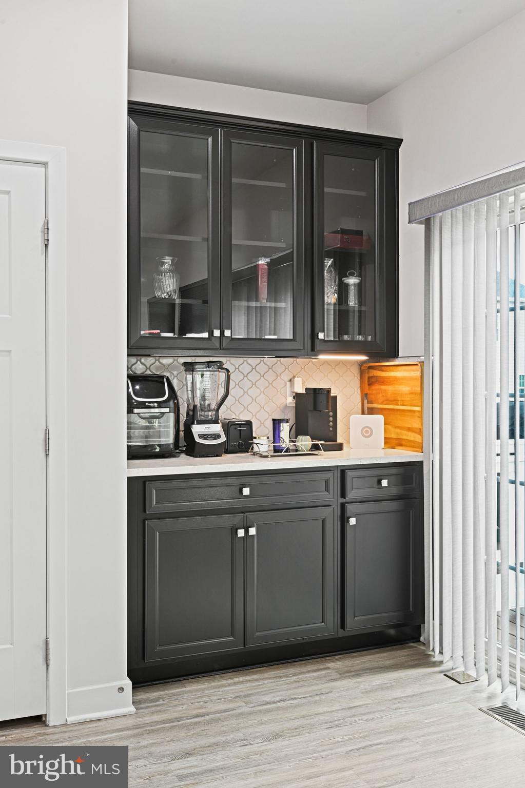 ARCOLA TOWN CENTER - Residential