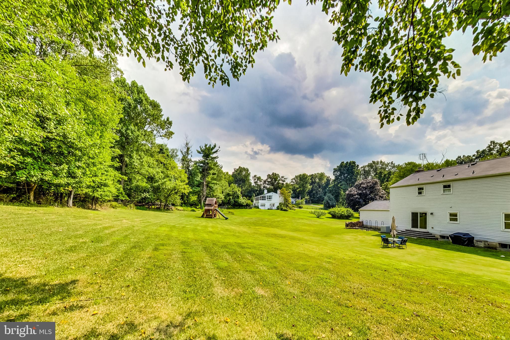 EAGLES LOFT - Residential