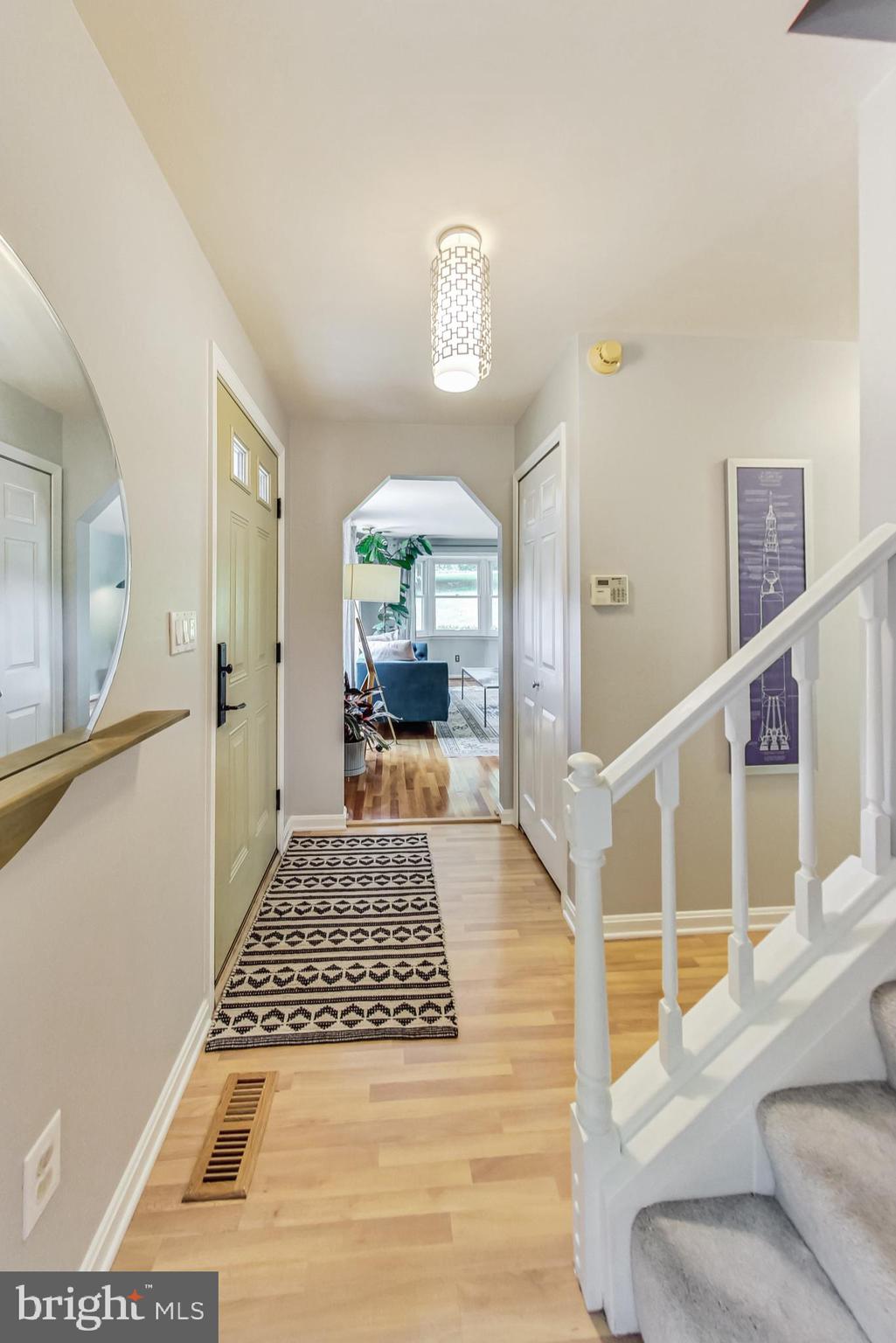 EAGLES LOFT - Residential