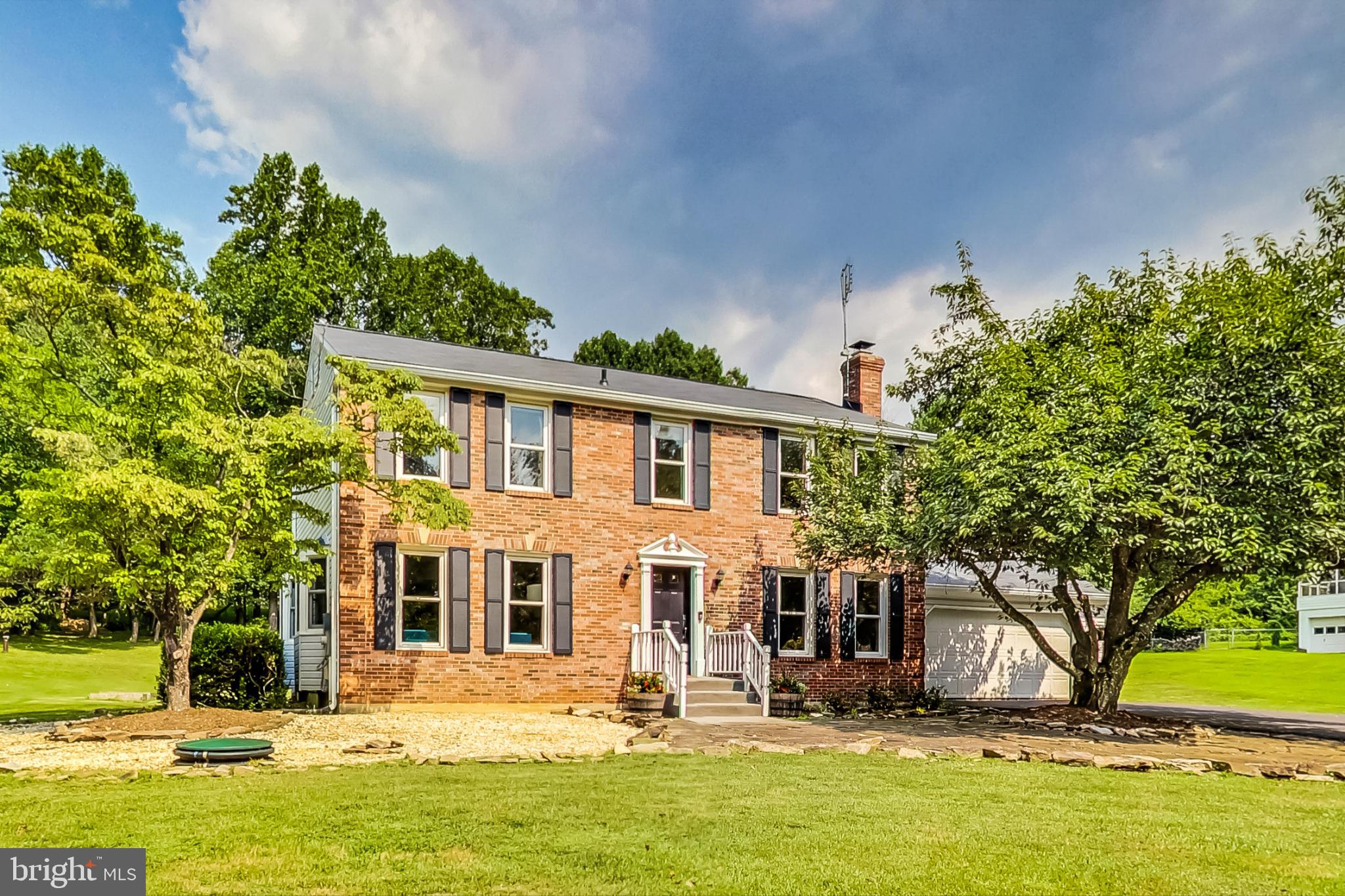 EAGLES LOFT - Residential