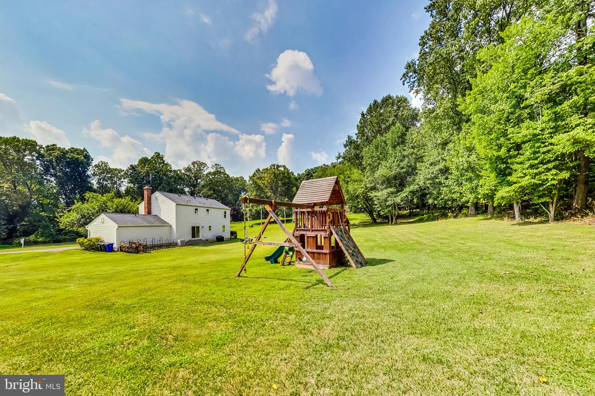 EAGLES LOFT - Residential