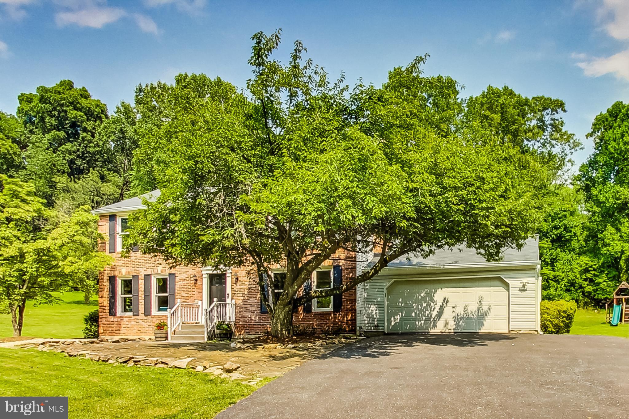 EAGLES LOFT - Residential