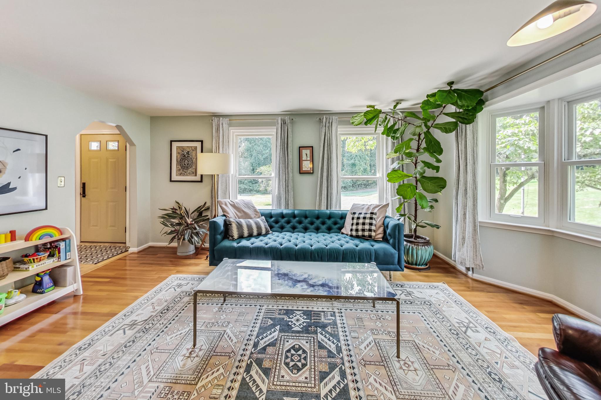 EAGLES LOFT - Residential