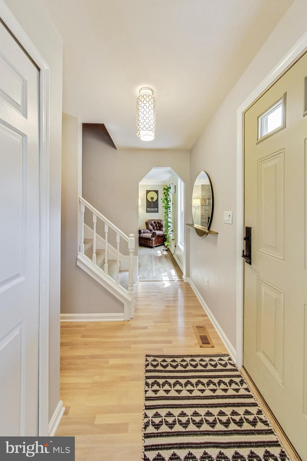 EAGLES LOFT - Residential