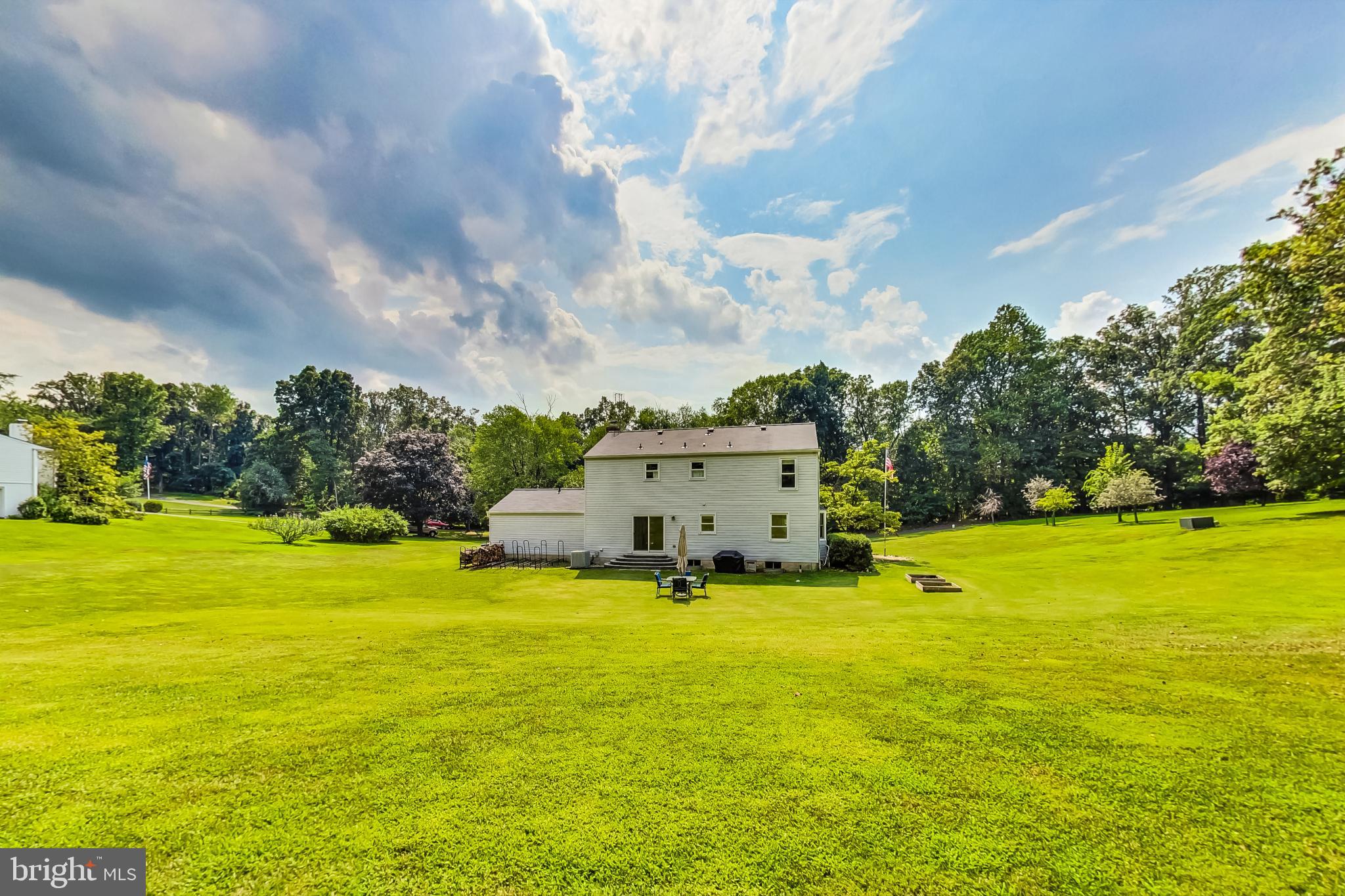 EAGLES LOFT - Residential