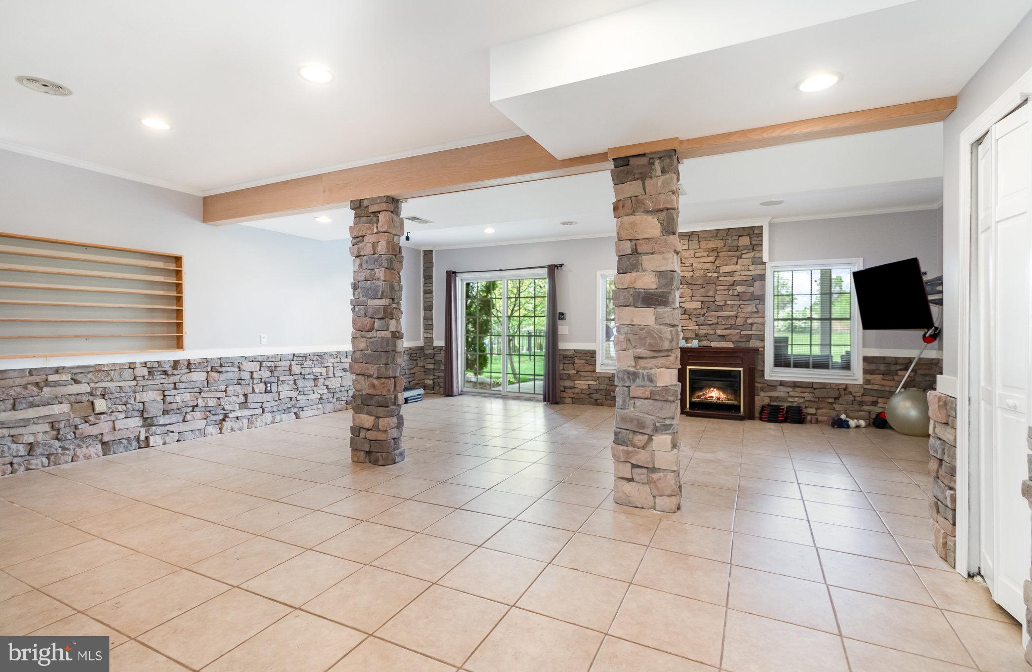 CANTERBURY - Residential