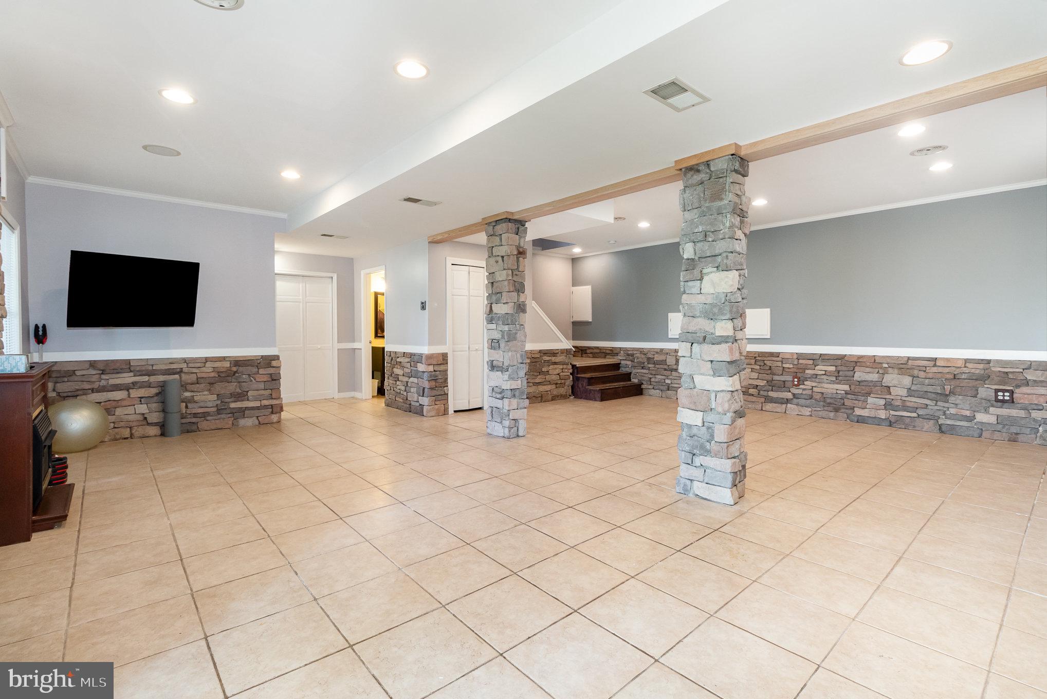 CANTERBURY - Residential