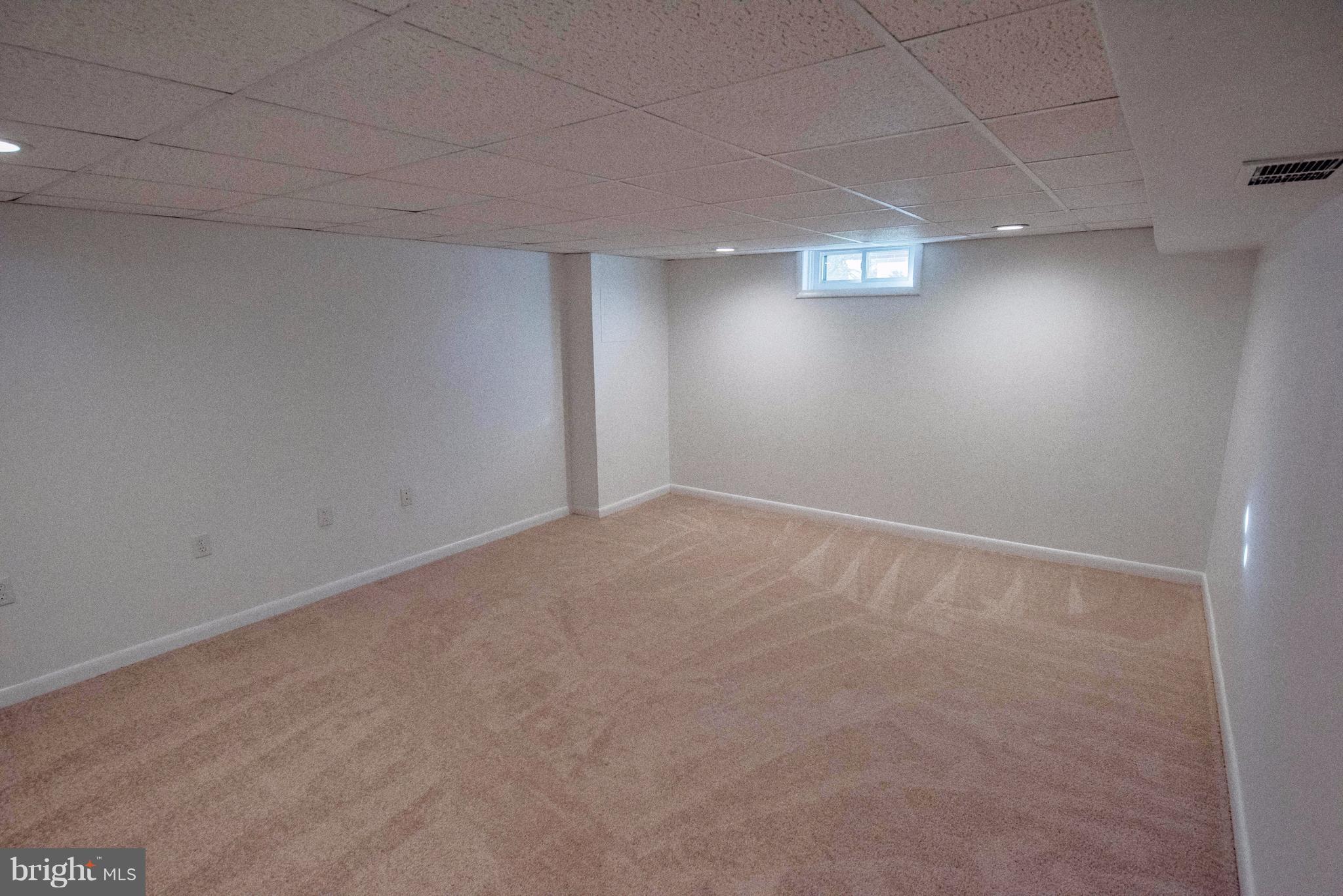 ORCHARD HILLS - Residential