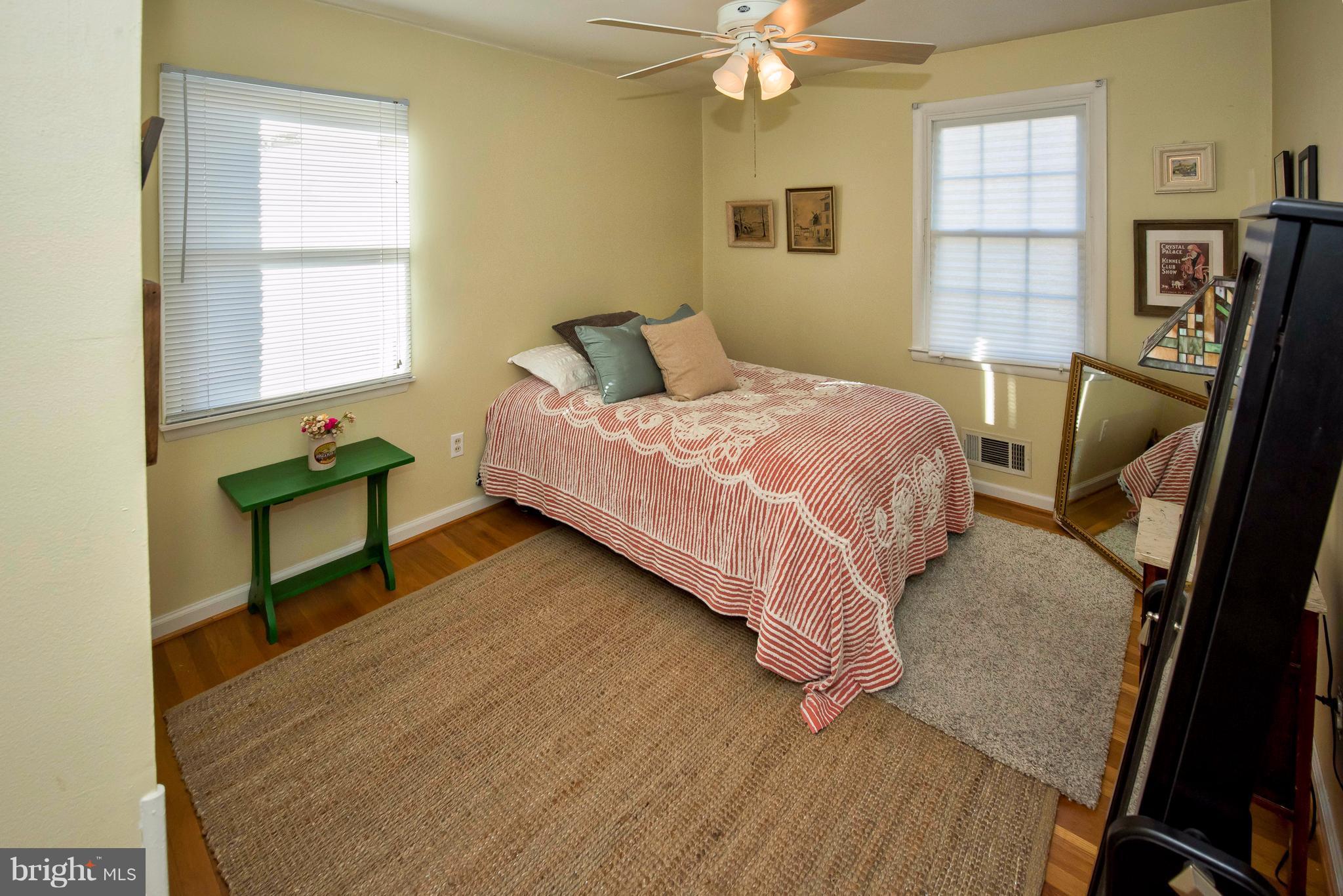 ORCHARD HILLS - Residential