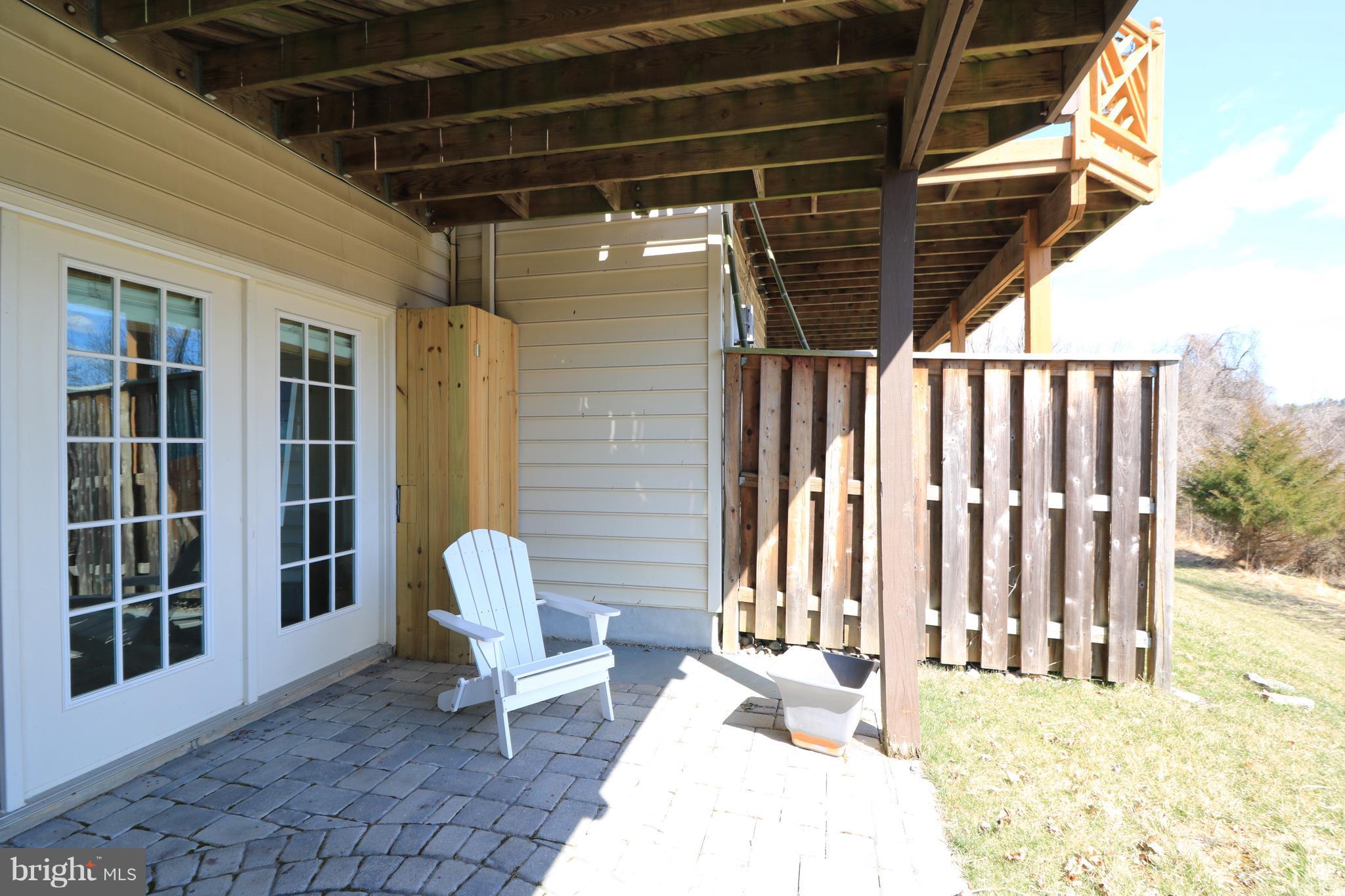 PINEY GLEN VILLAGE - Residential Lease