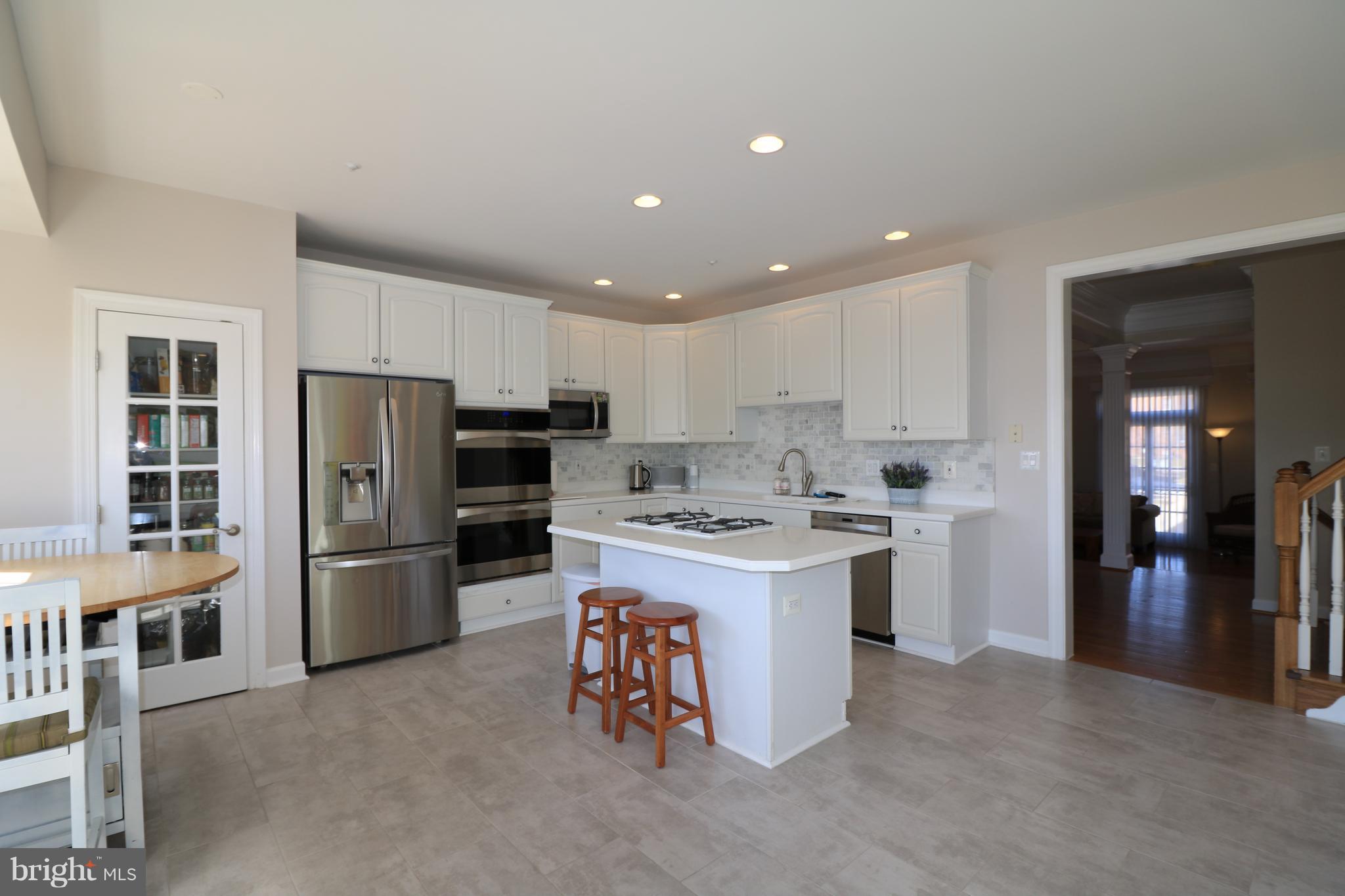 PINEY GLEN VILLAGE - Residential Lease