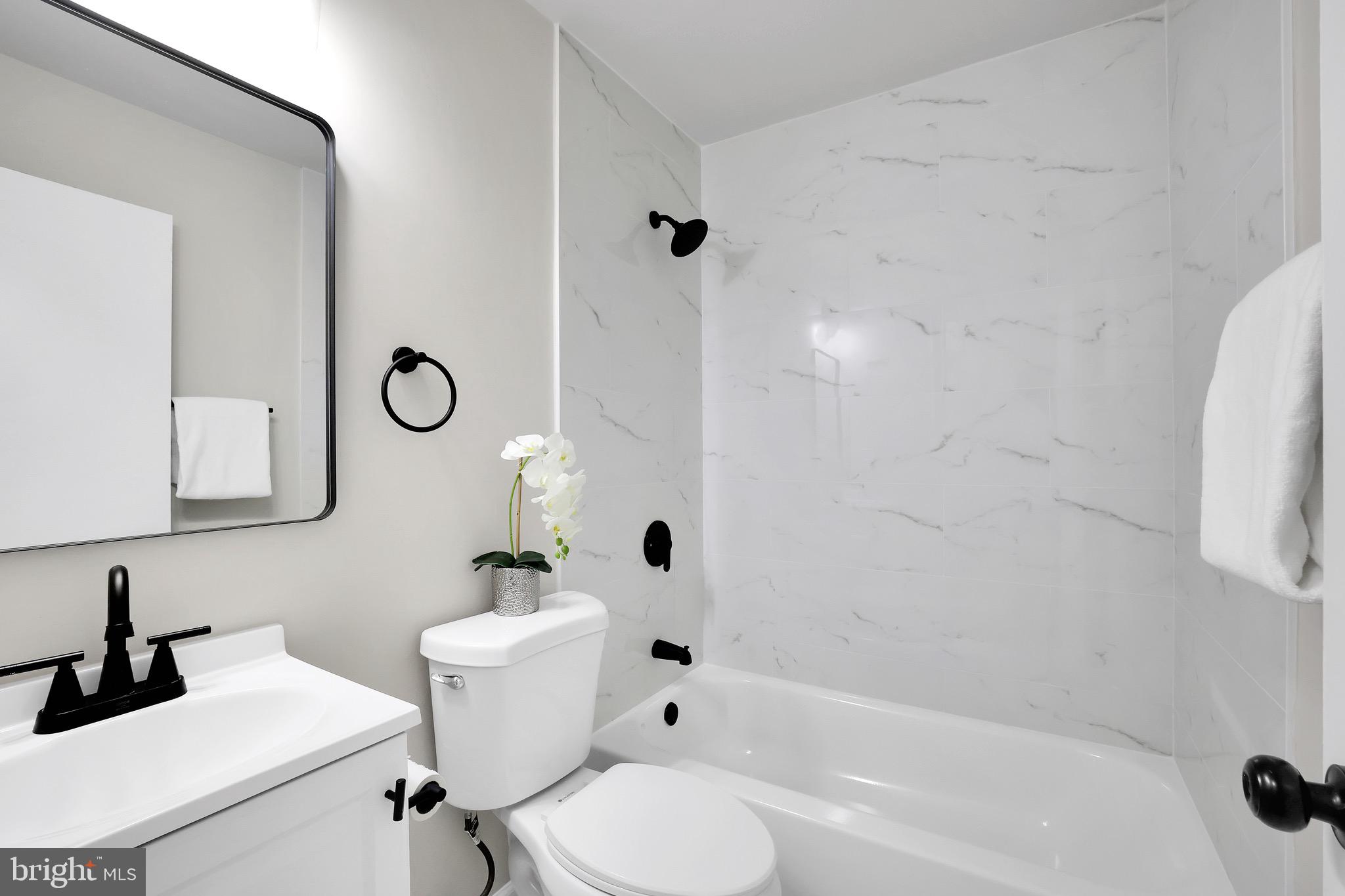 CROFTON VILLAGE - Residential