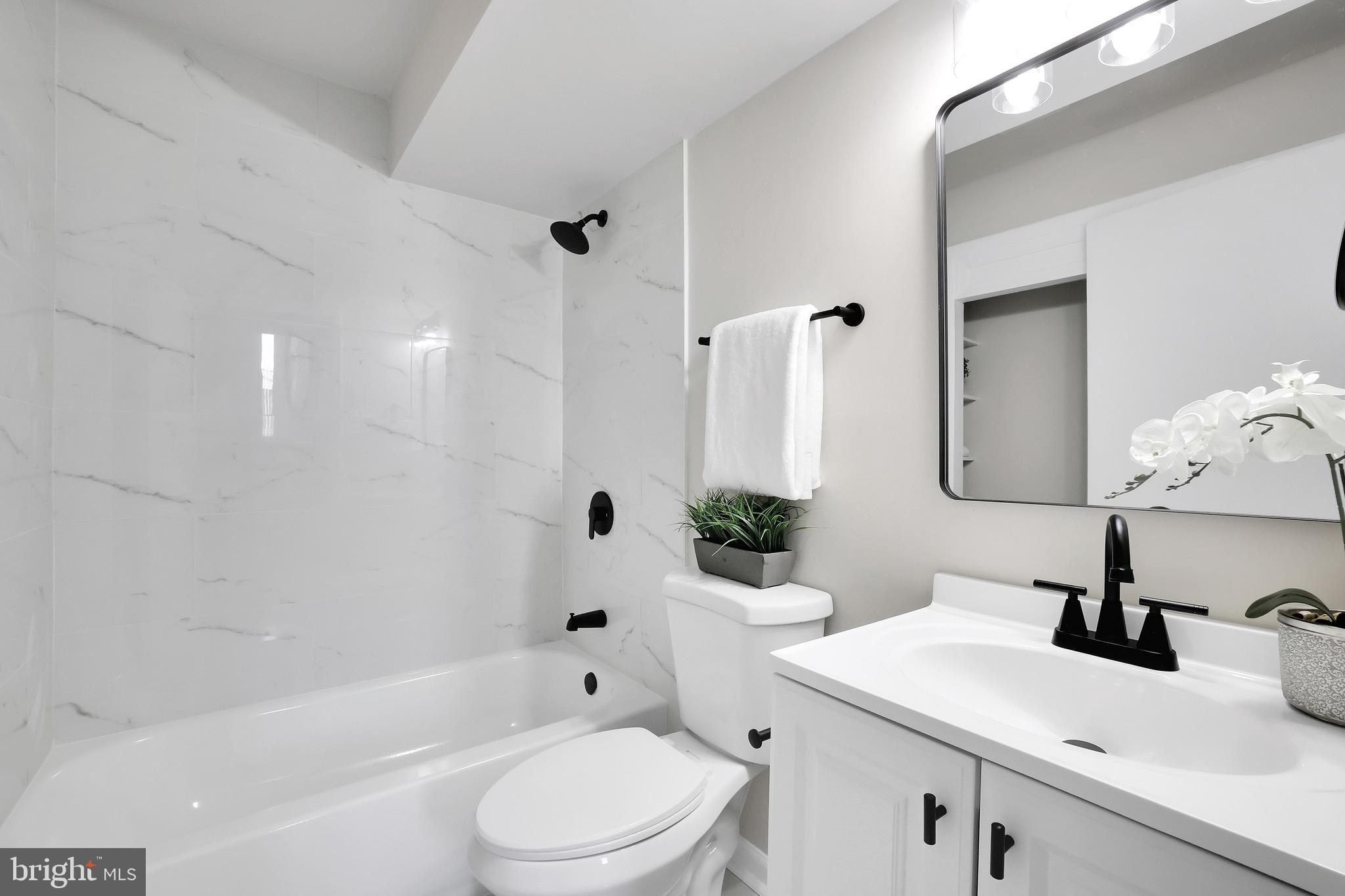 CROFTON VILLAGE - Residential