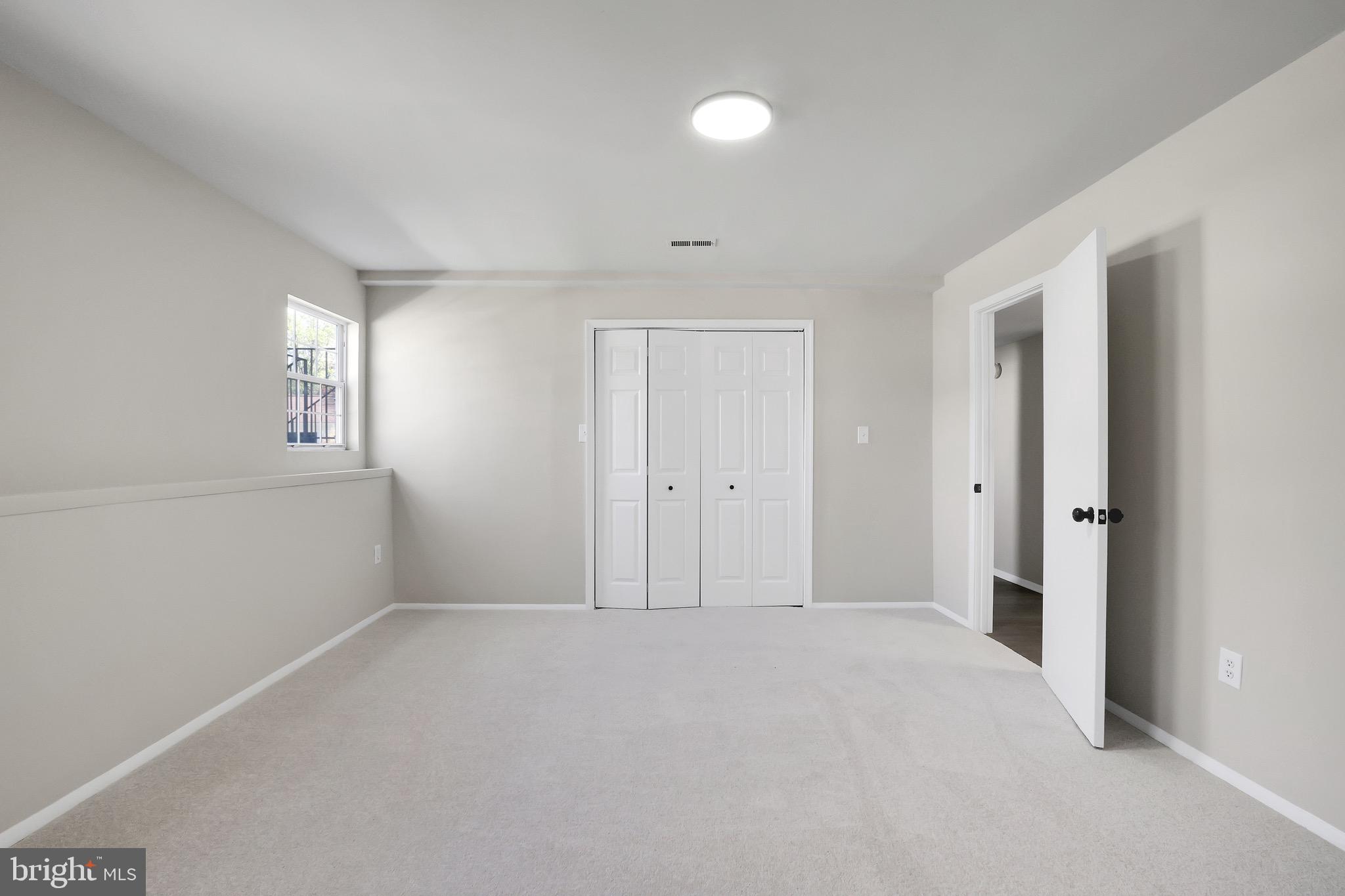 CROFTON VILLAGE - Residential