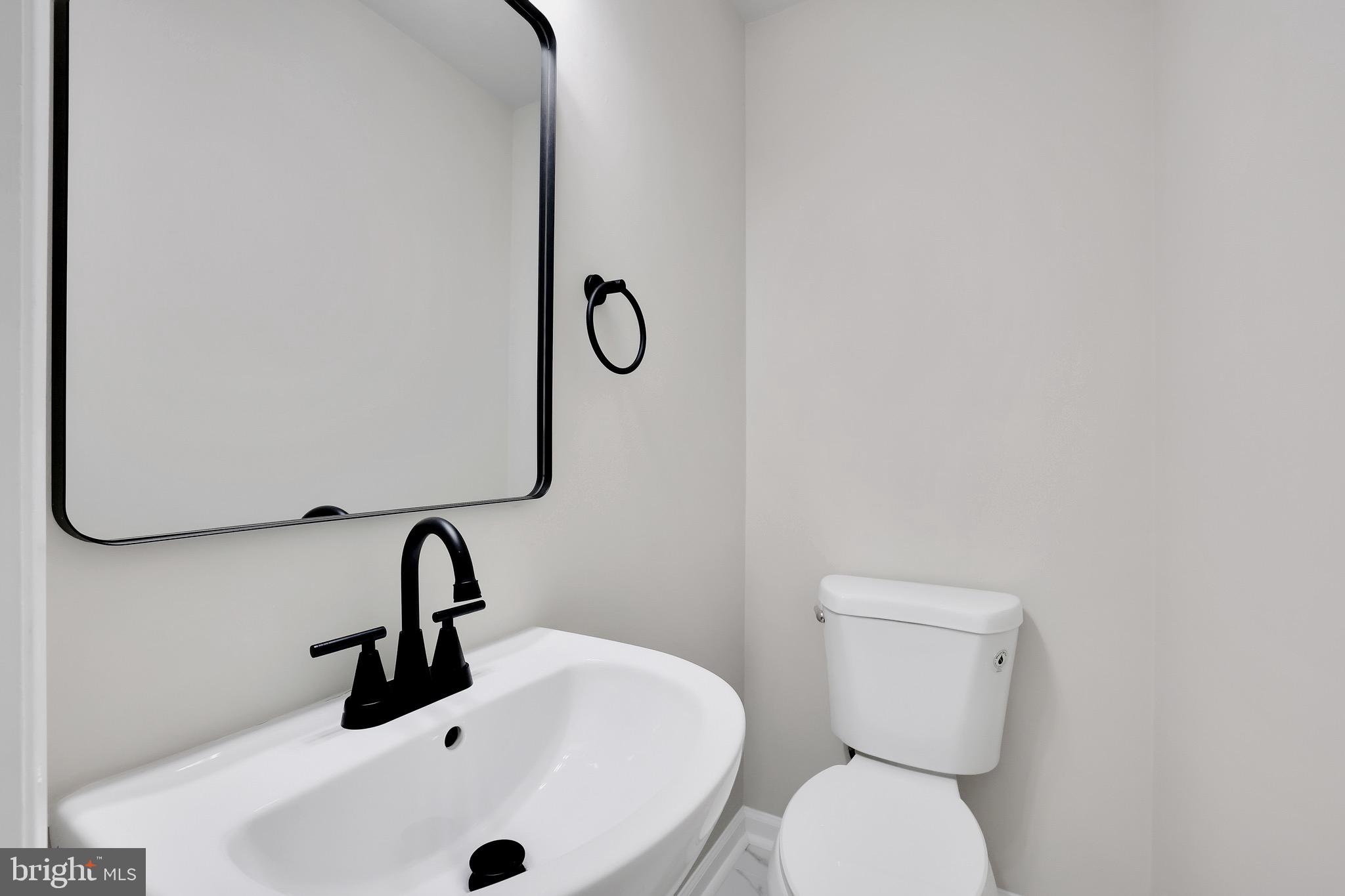 CROFTON VILLAGE - Residential