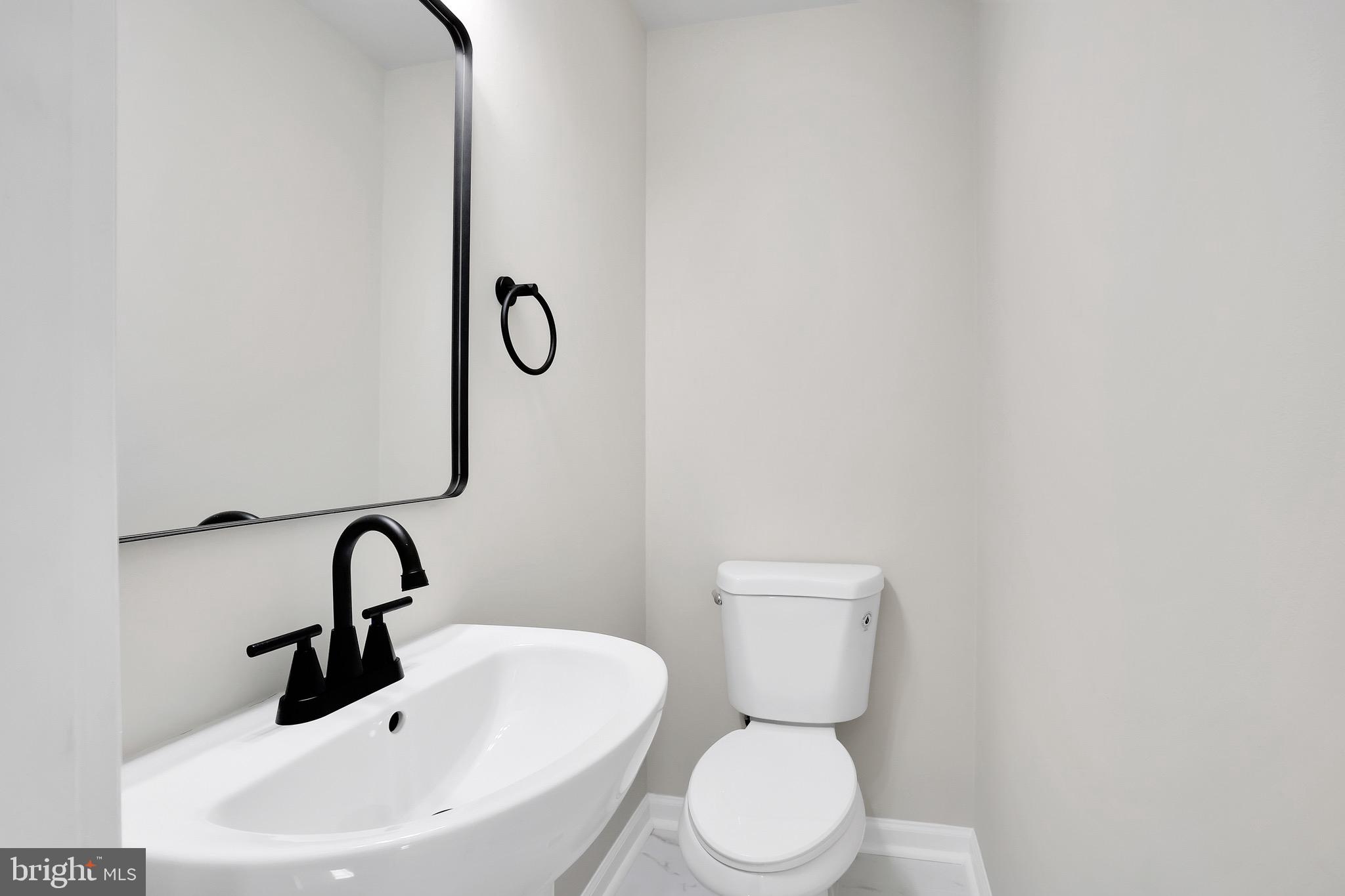 CROFTON VILLAGE - Residential