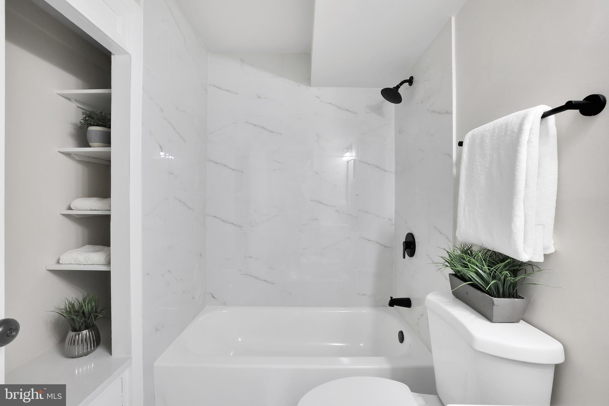 CROFTON VILLAGE - Residential