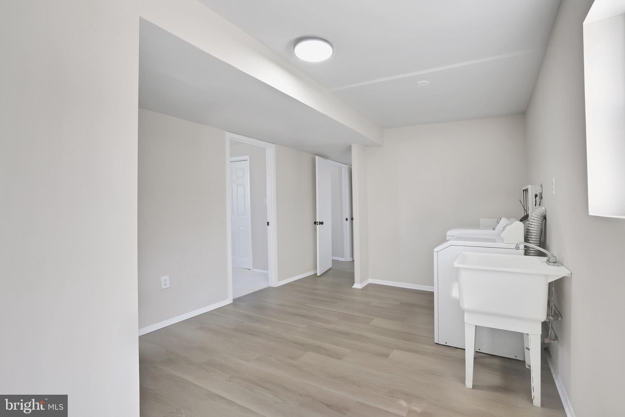 CROFTON VILLAGE - Residential