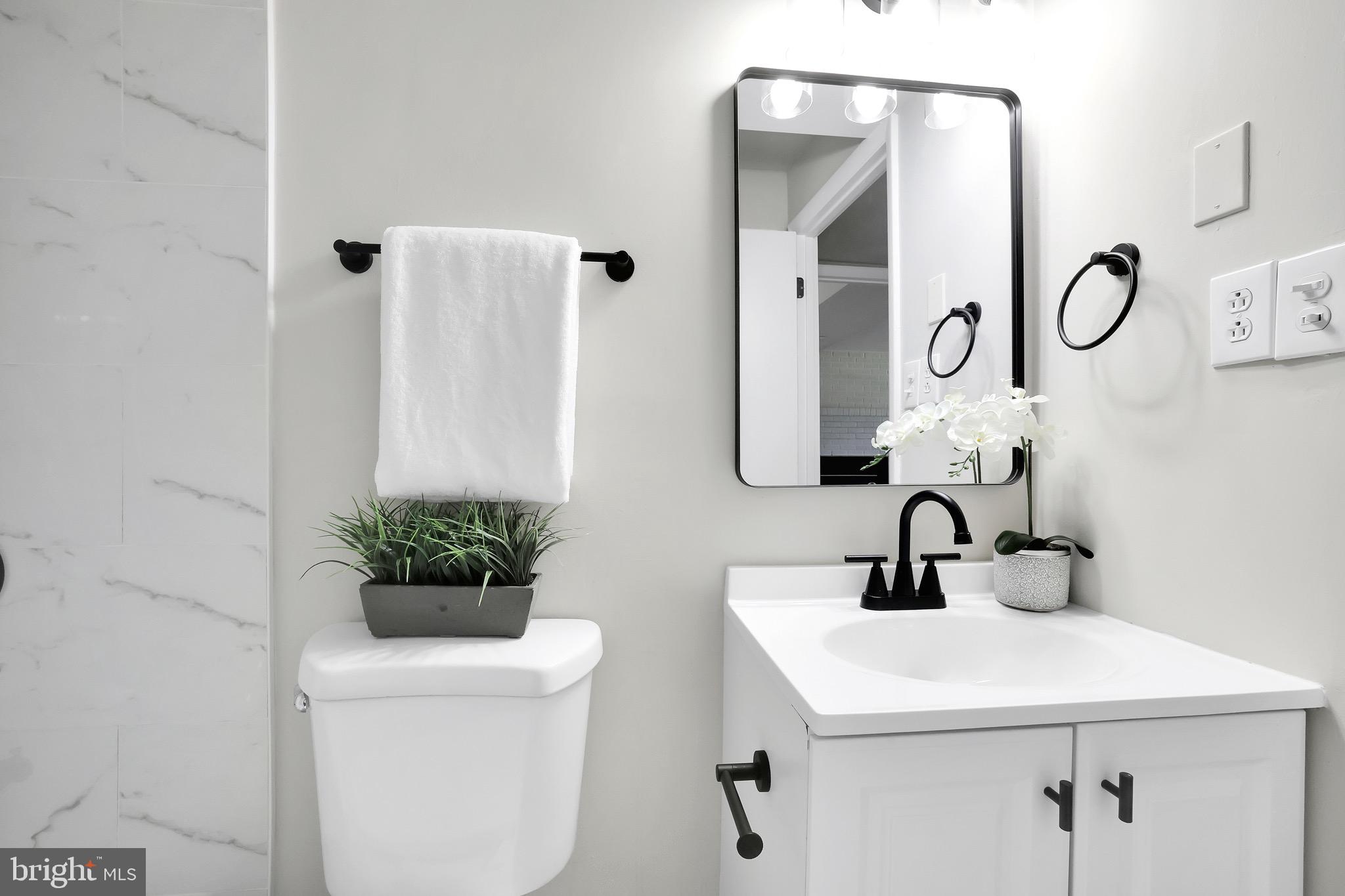 CROFTON VILLAGE - Residential