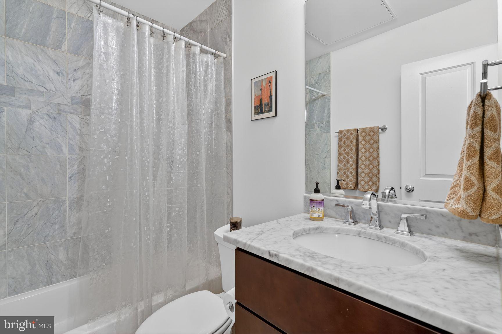 611 2ND STREET NE 2 FURNISHED