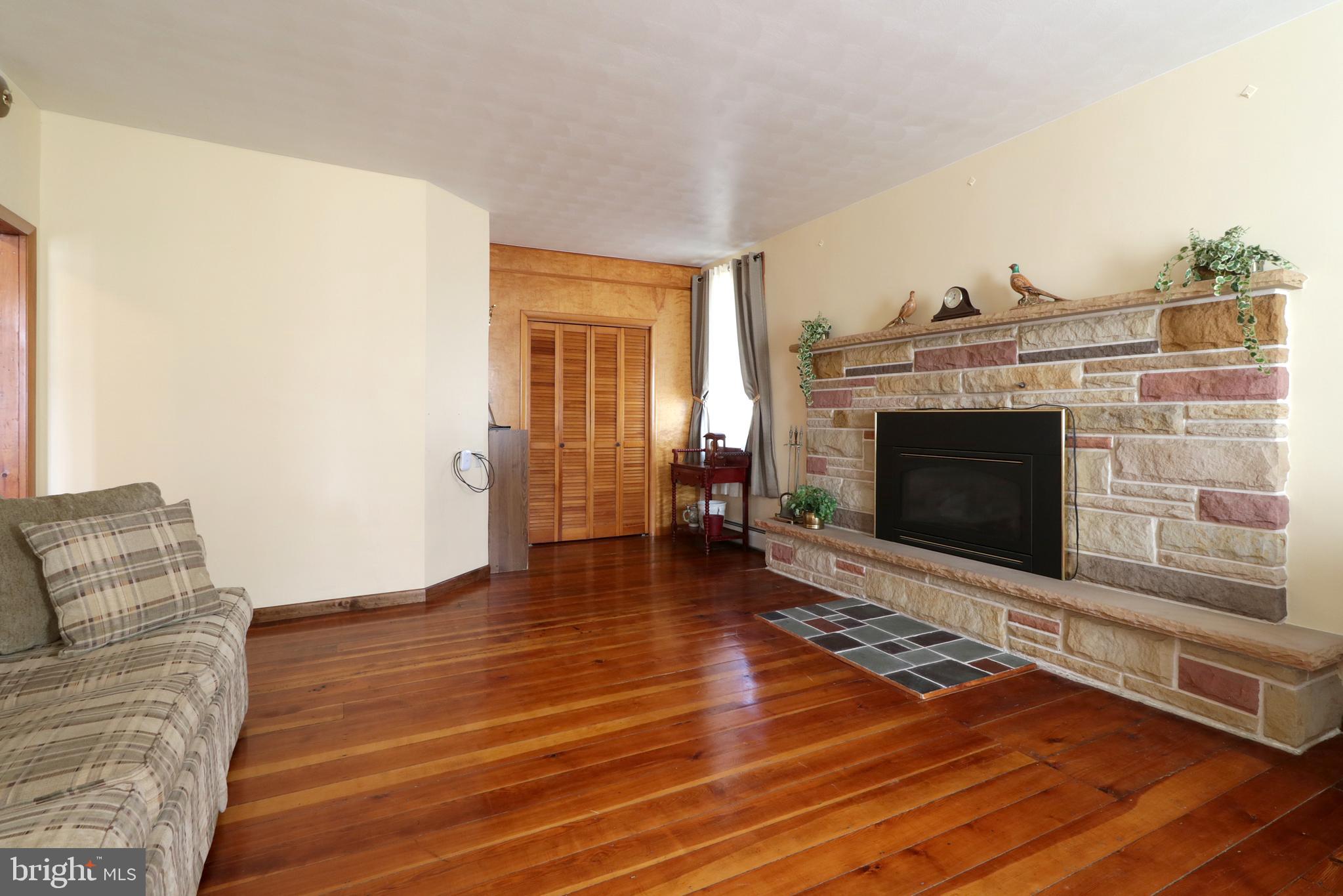 BELLEFONTE - Residential