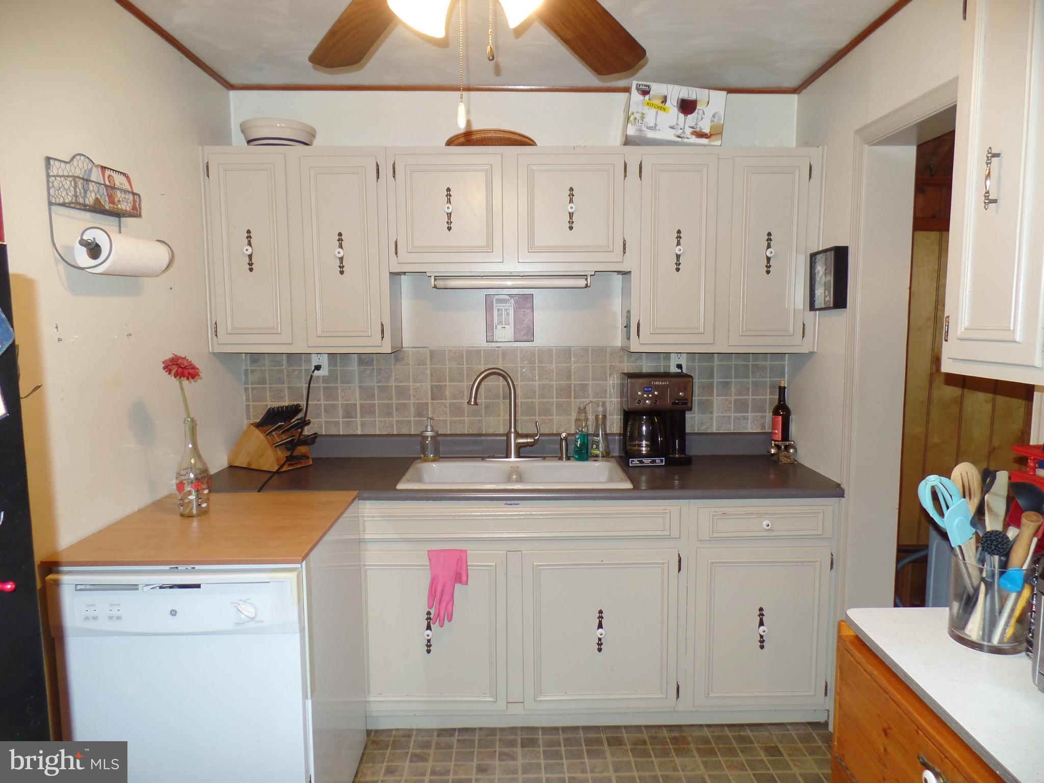 PIMMIT HILLS - Residential