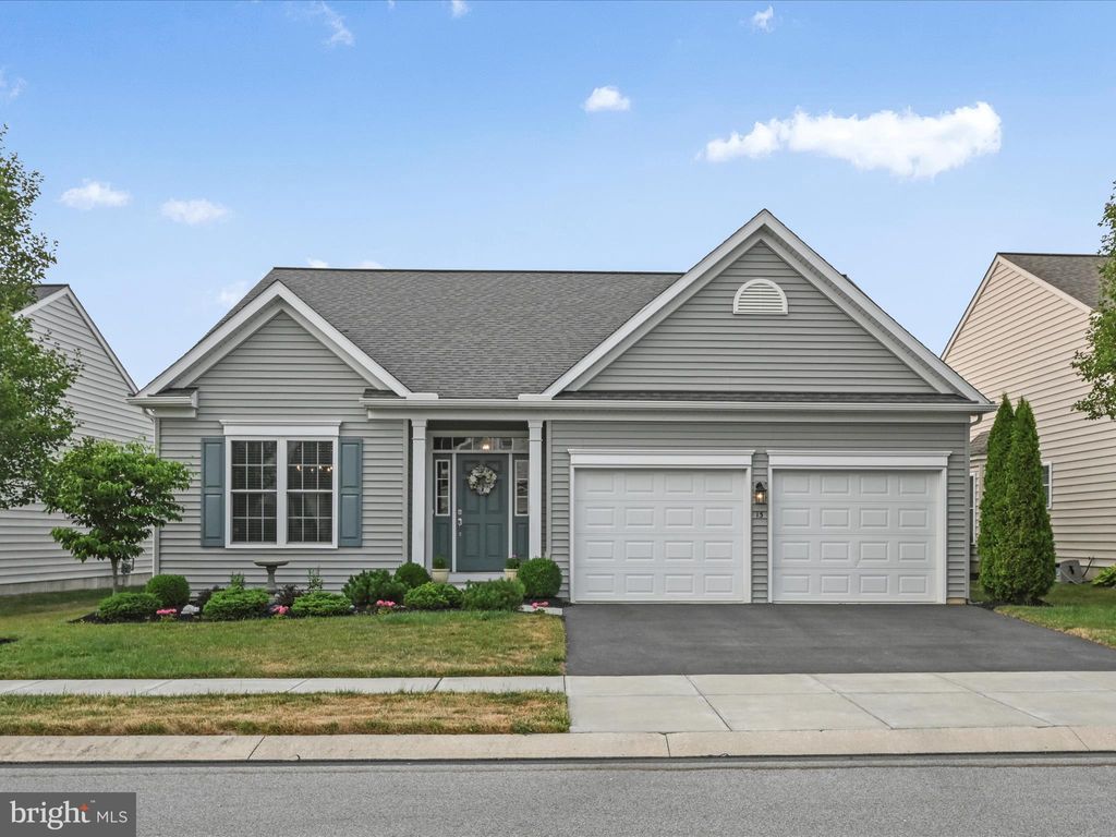 Photo of 13 OLD IVY LN, GORDONVILLE, PA 17529 (MLS # PALA2037088)