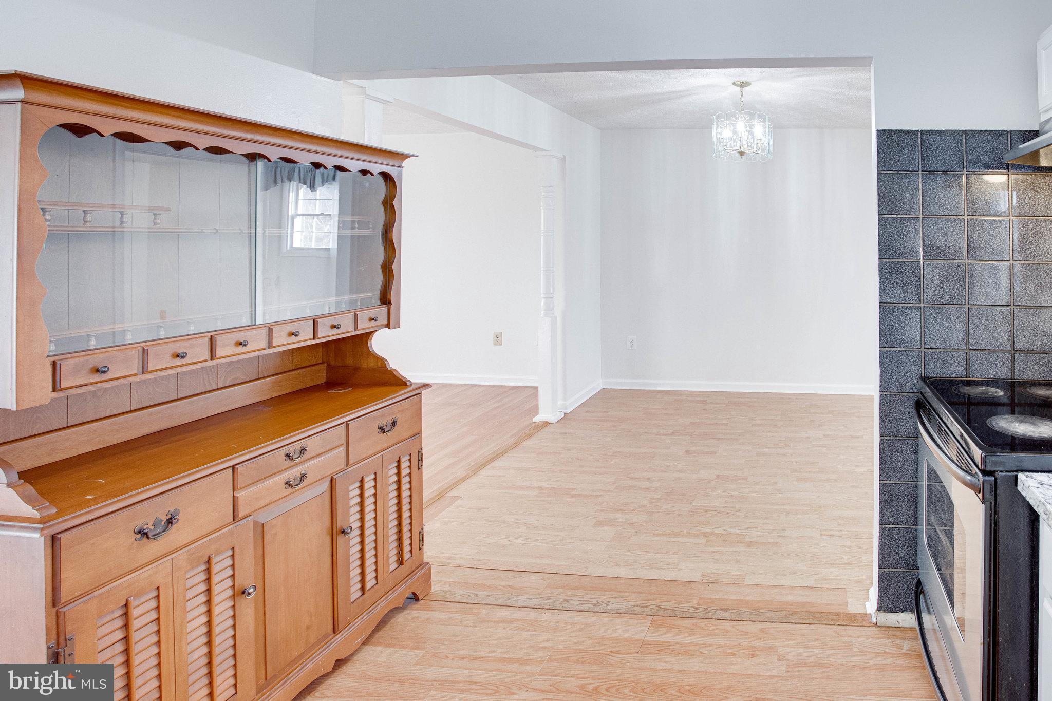 DALE CITY - Residential Lease