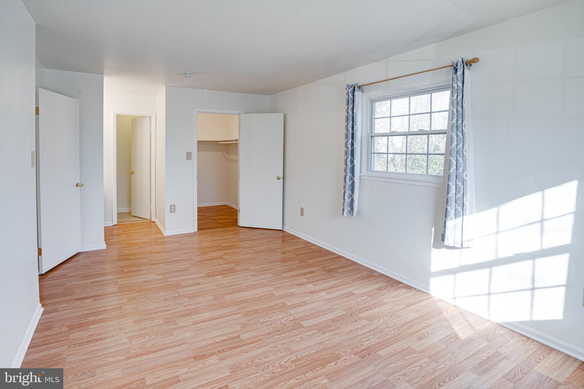 DALE CITY - Residential Lease