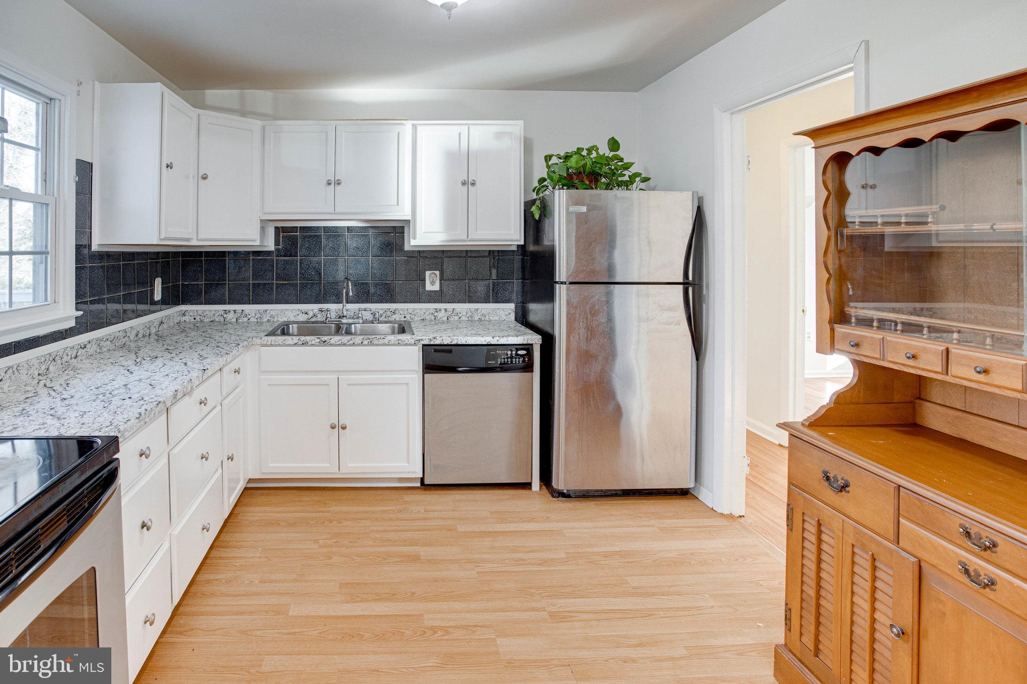 DALE CITY - Residential Lease