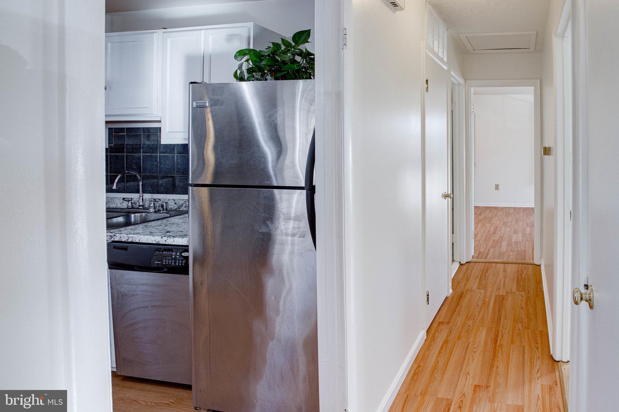 DALE CITY - Residential Lease