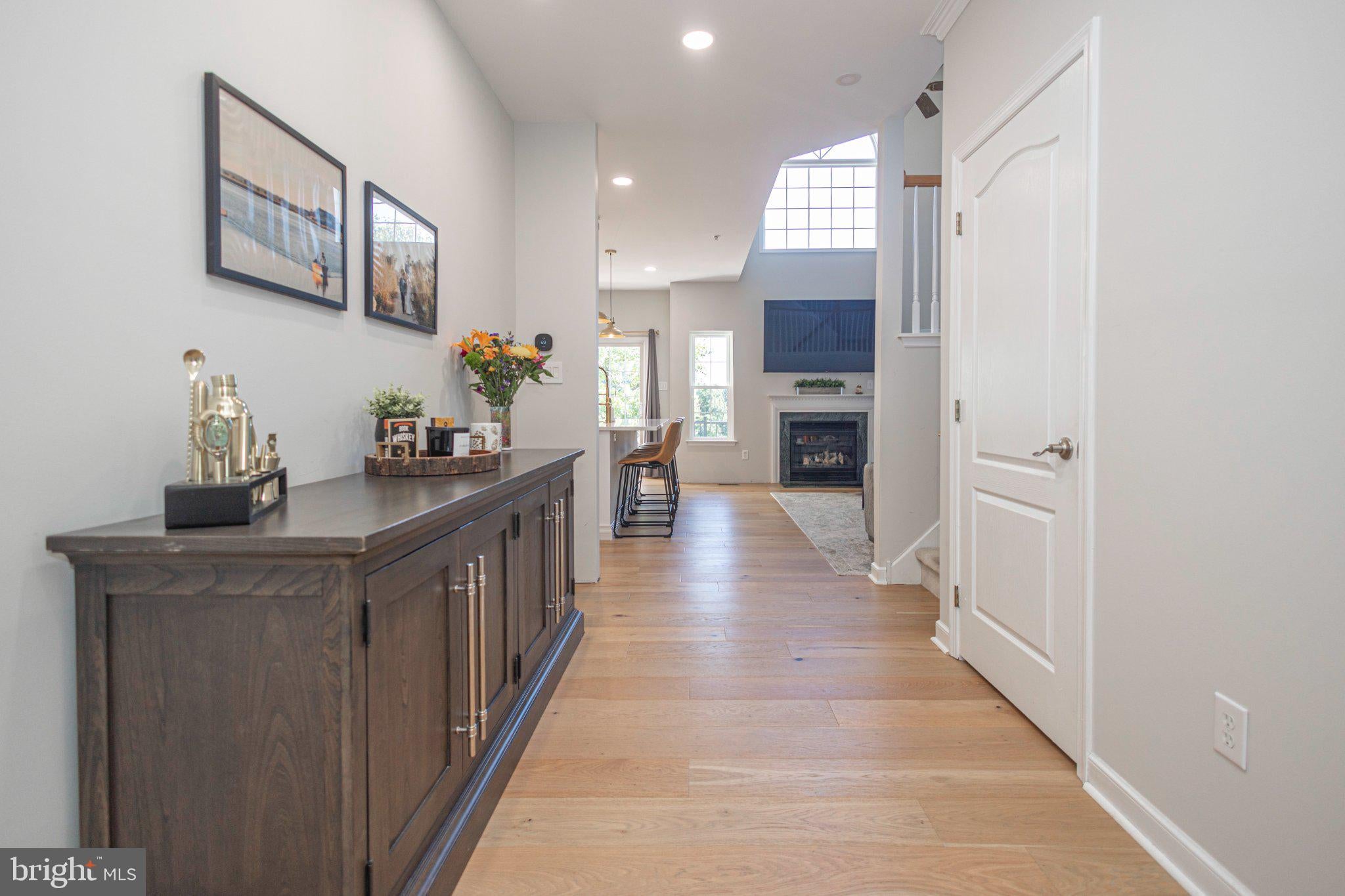 4547 OLD OAK ROAD