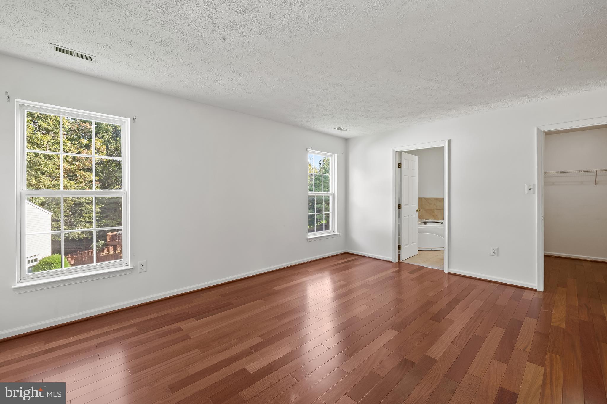 RUSSETT - Residential Lease