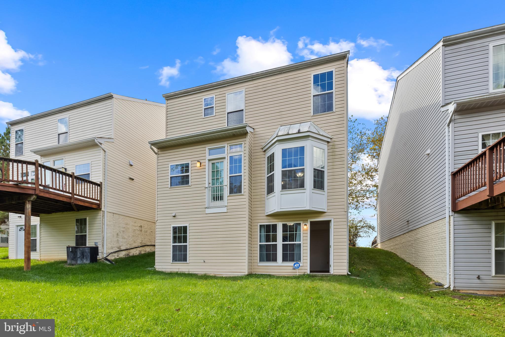 RUSSETT - Residential Lease