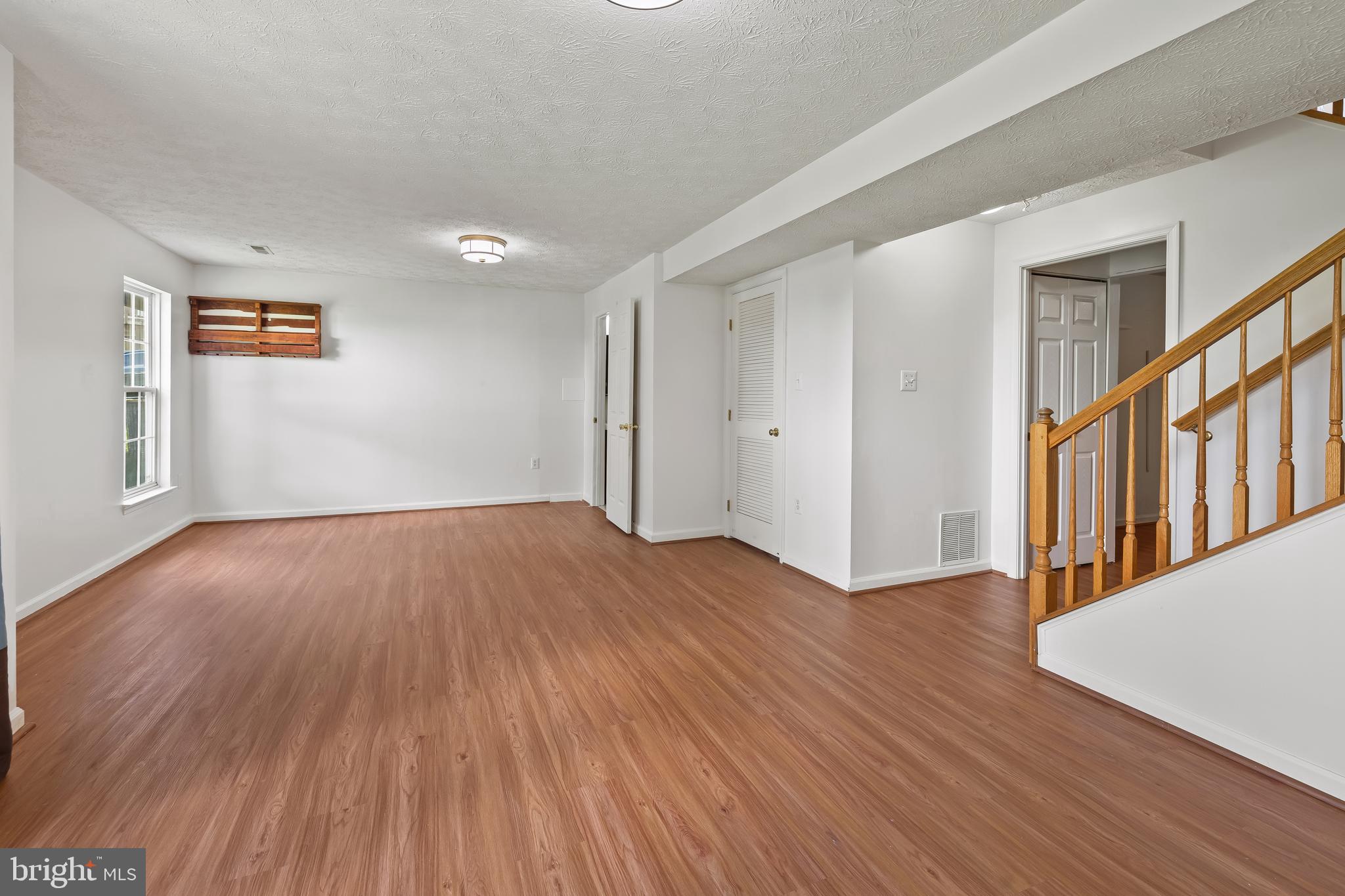 RUSSETT - Residential Lease