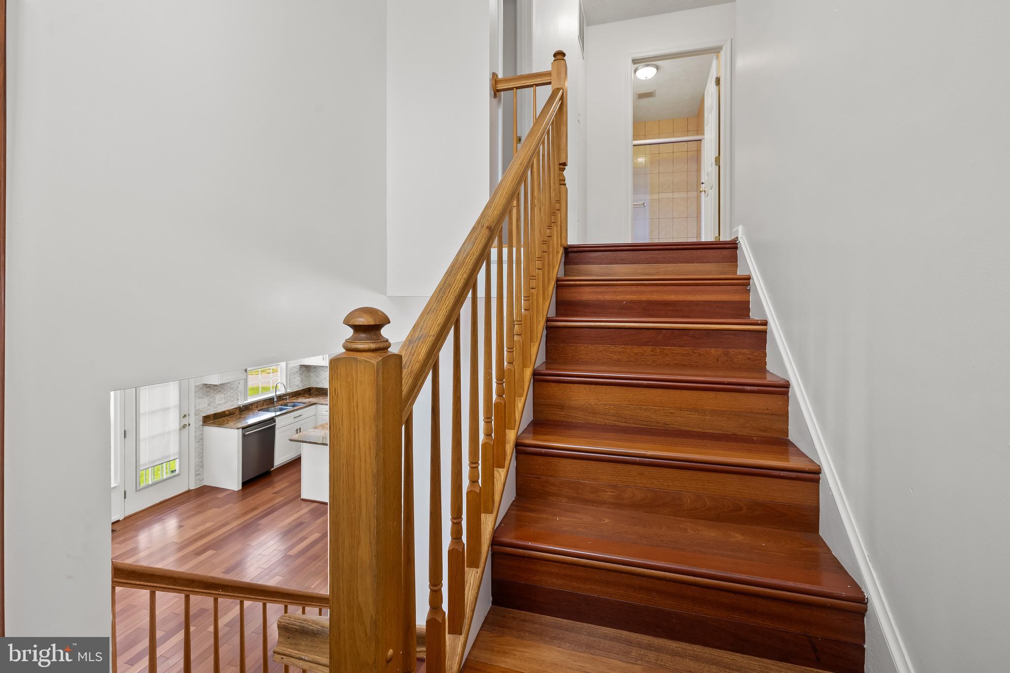 RUSSETT - Residential Lease