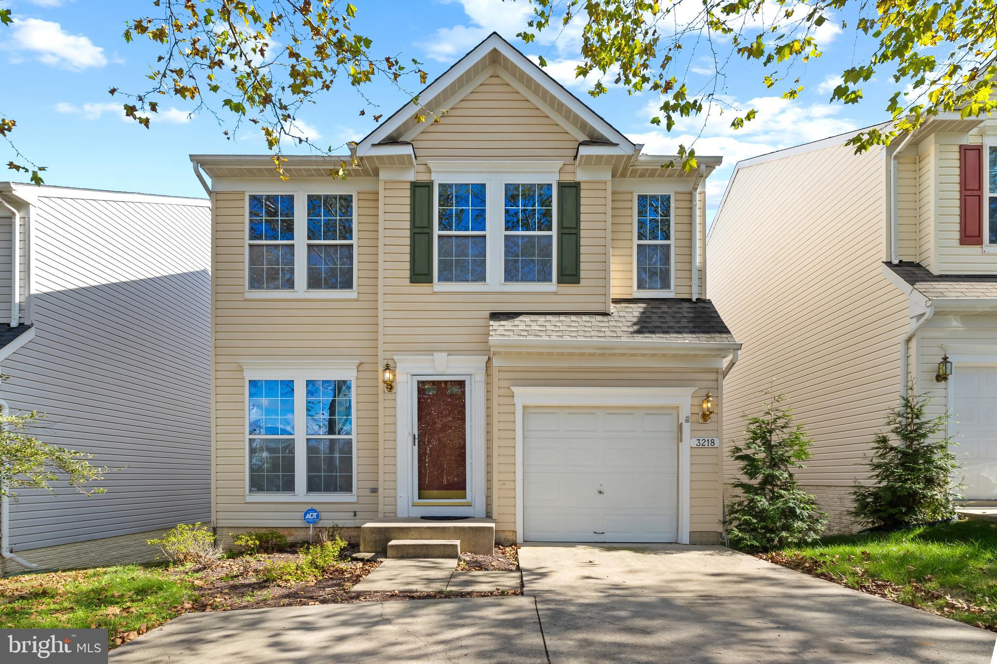 RUSSETT - Residential Lease