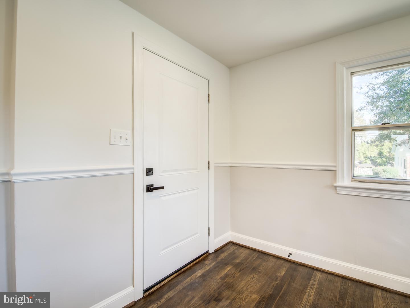 EAST COLUMBIA - Residential