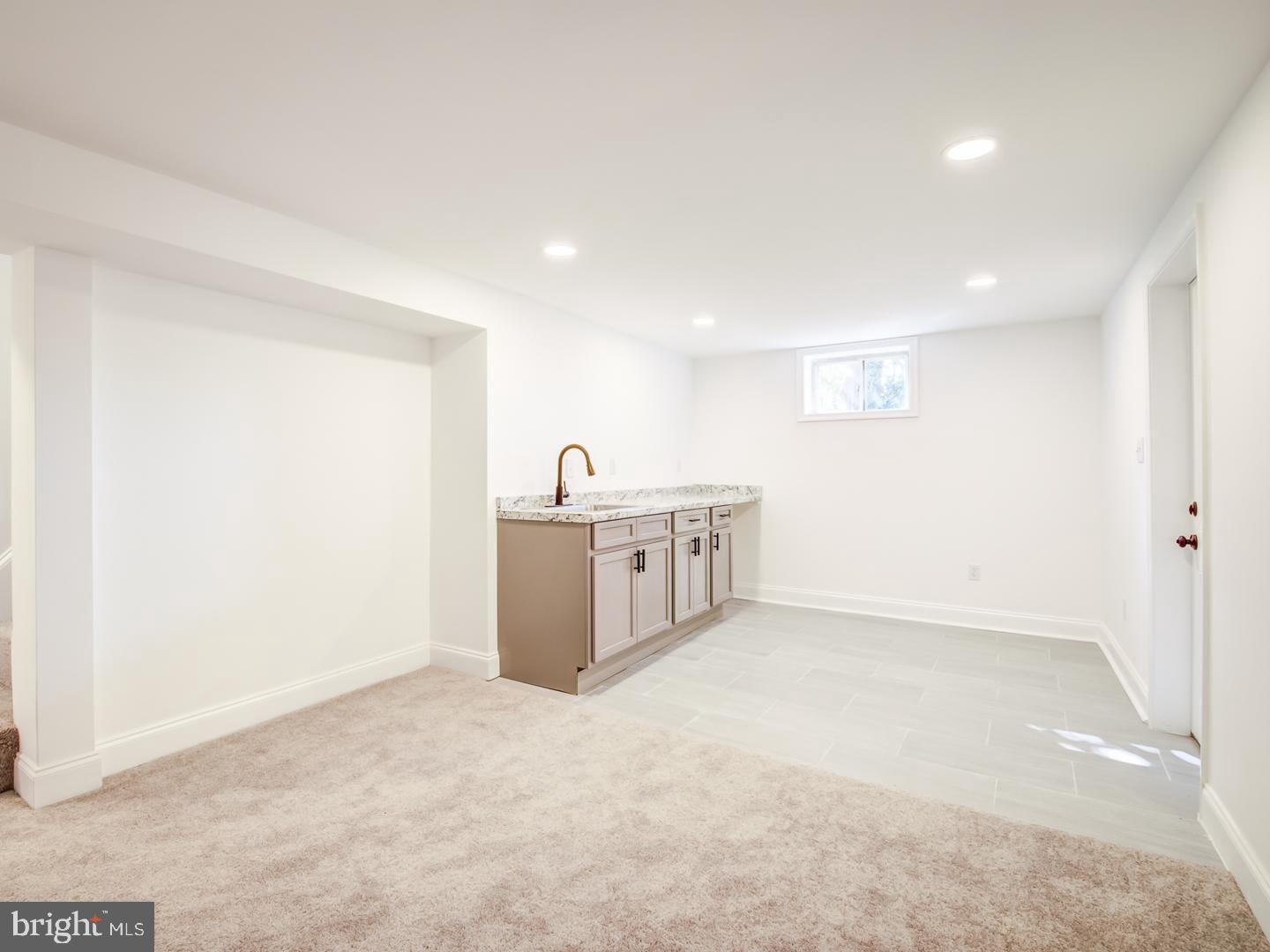 EAST COLUMBIA - Residential