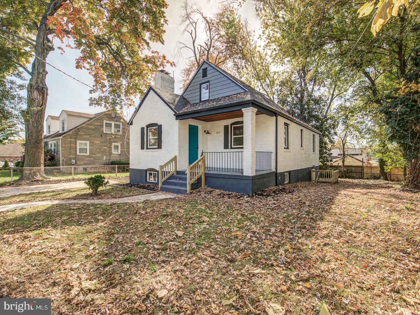 EAST COLUMBIA - Residential