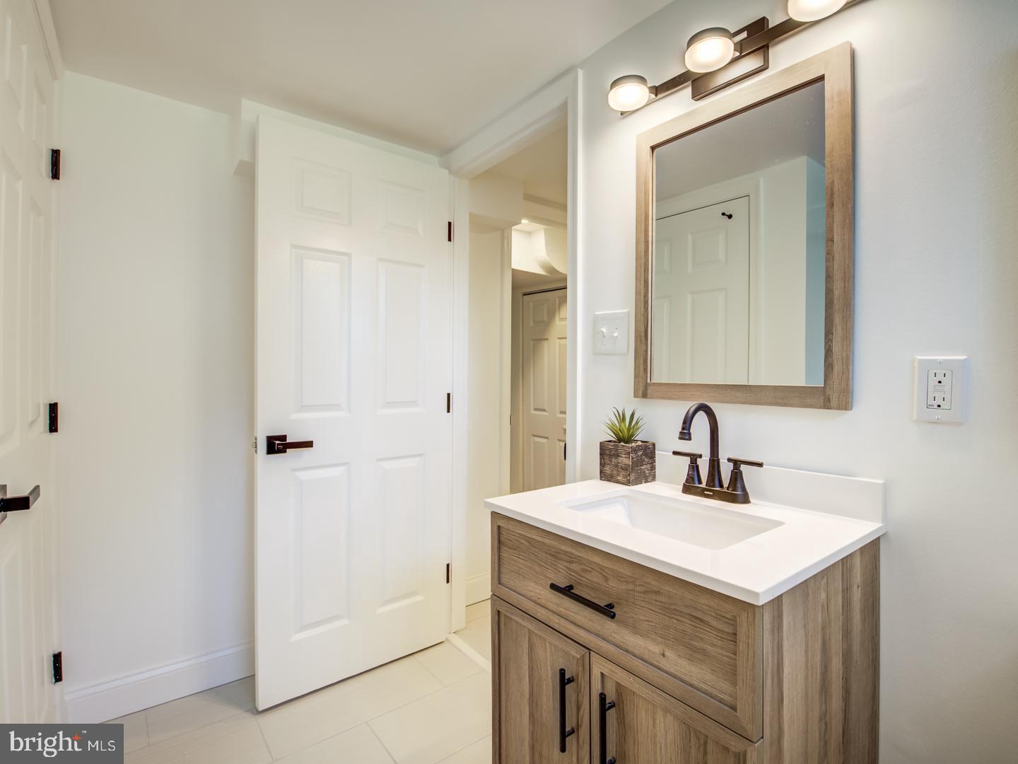 EAST COLUMBIA - Residential