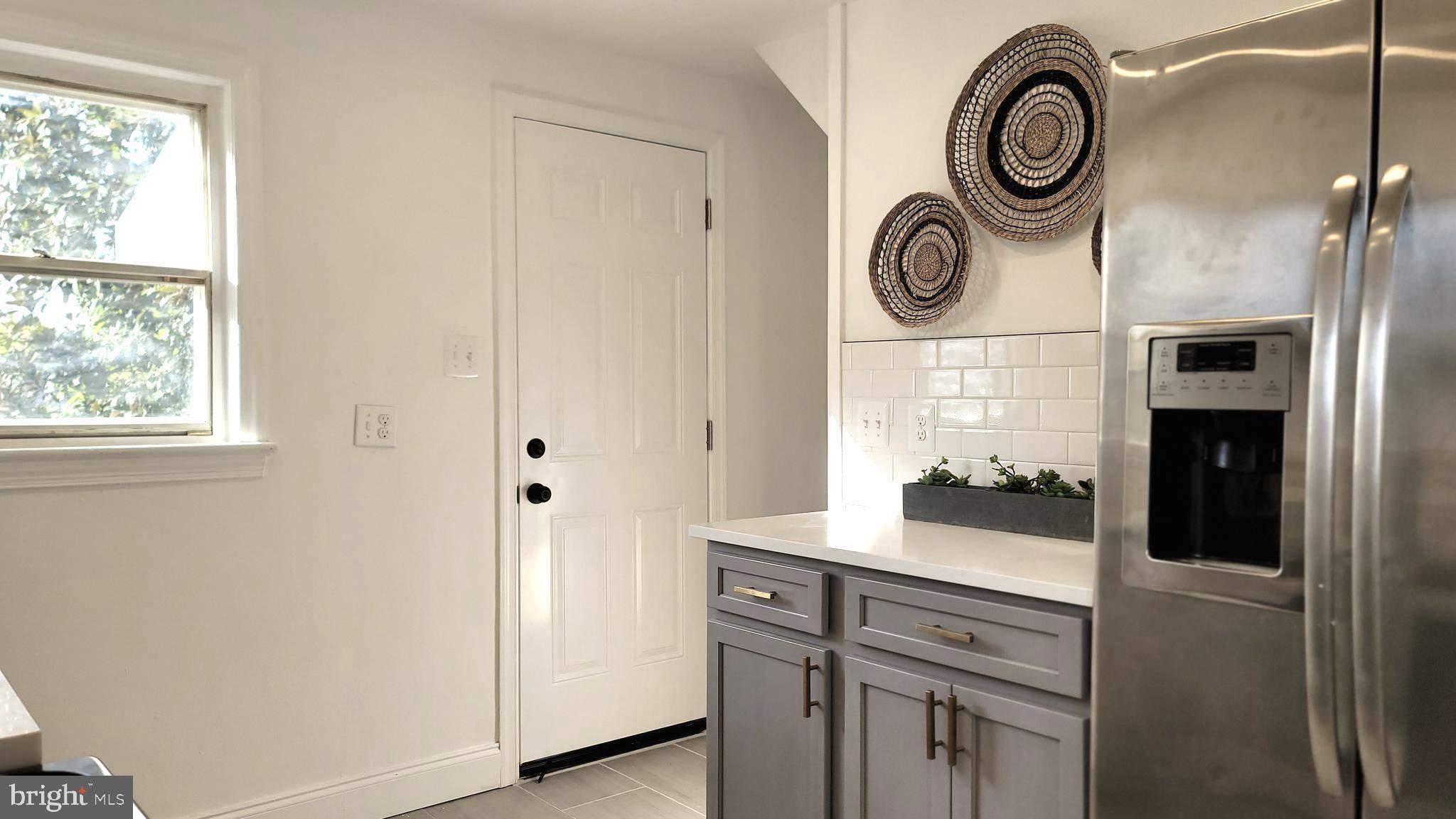 EAST COLUMBIA - Residential