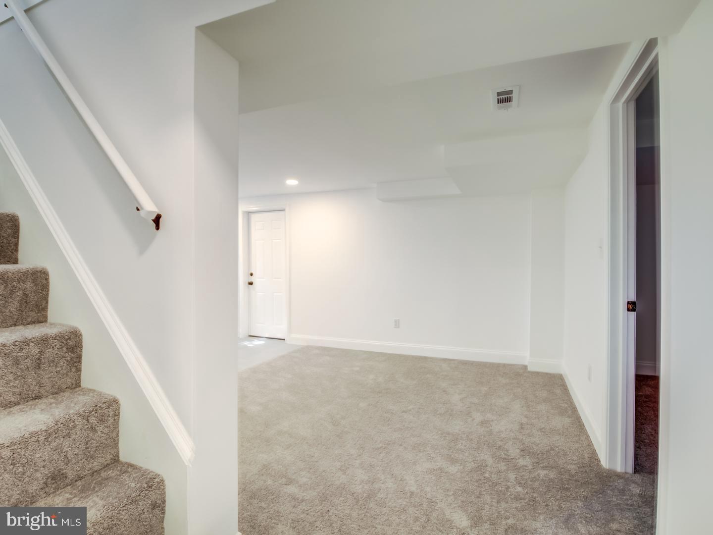 EAST COLUMBIA - Residential