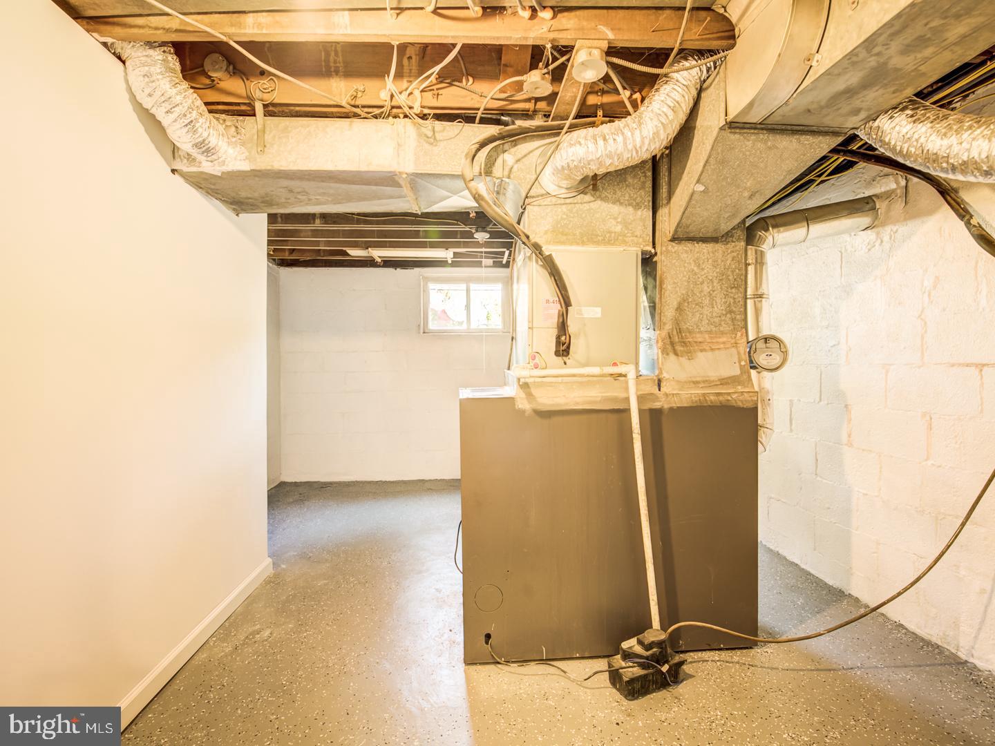 EAST COLUMBIA - Residential