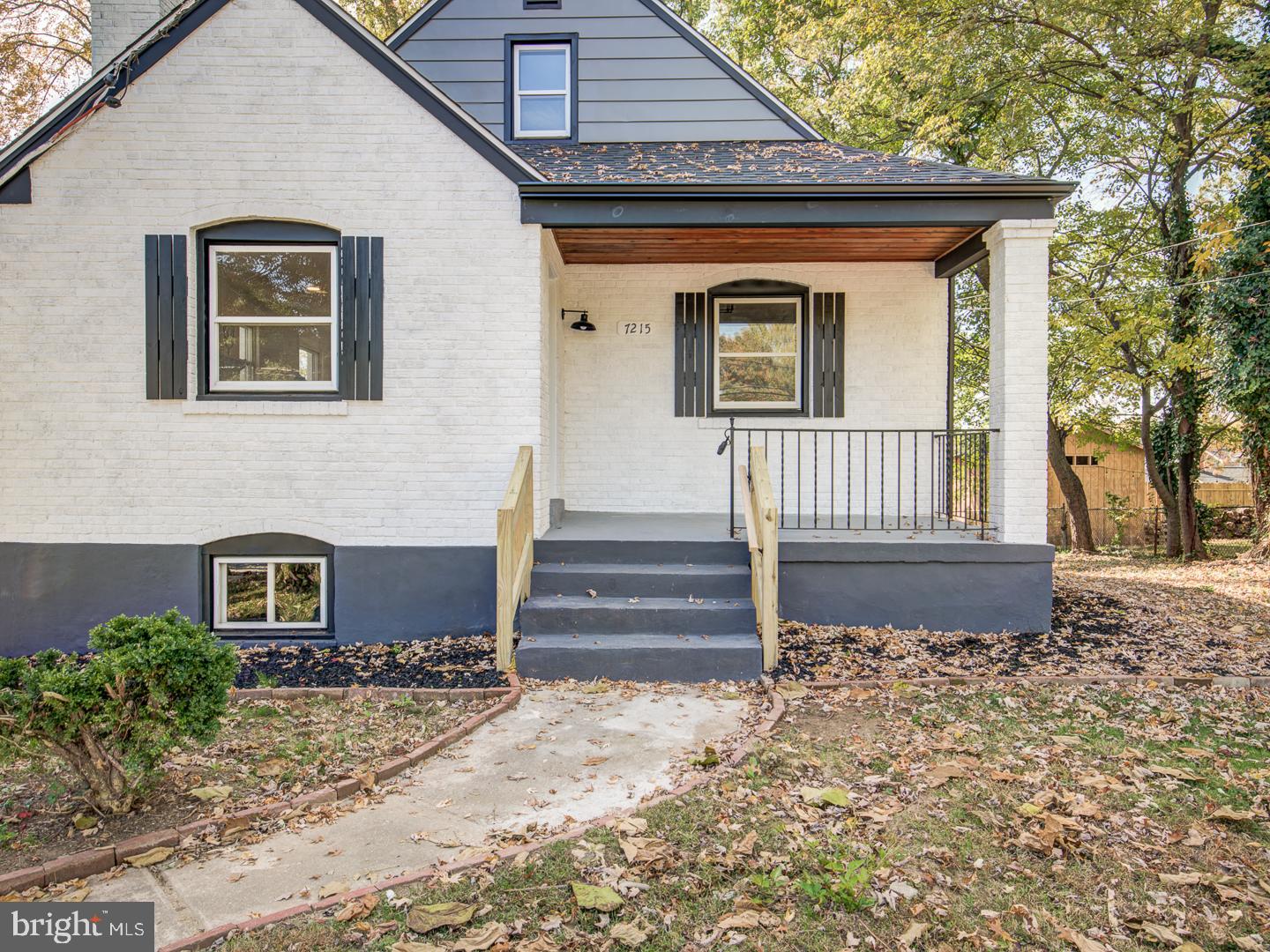 EAST COLUMBIA - Residential