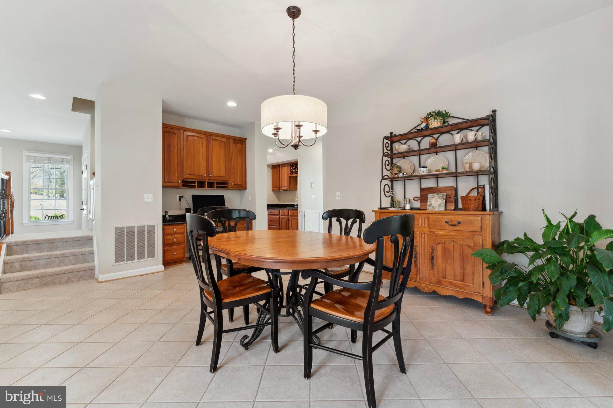 ASHGROVE WOODS - Residential