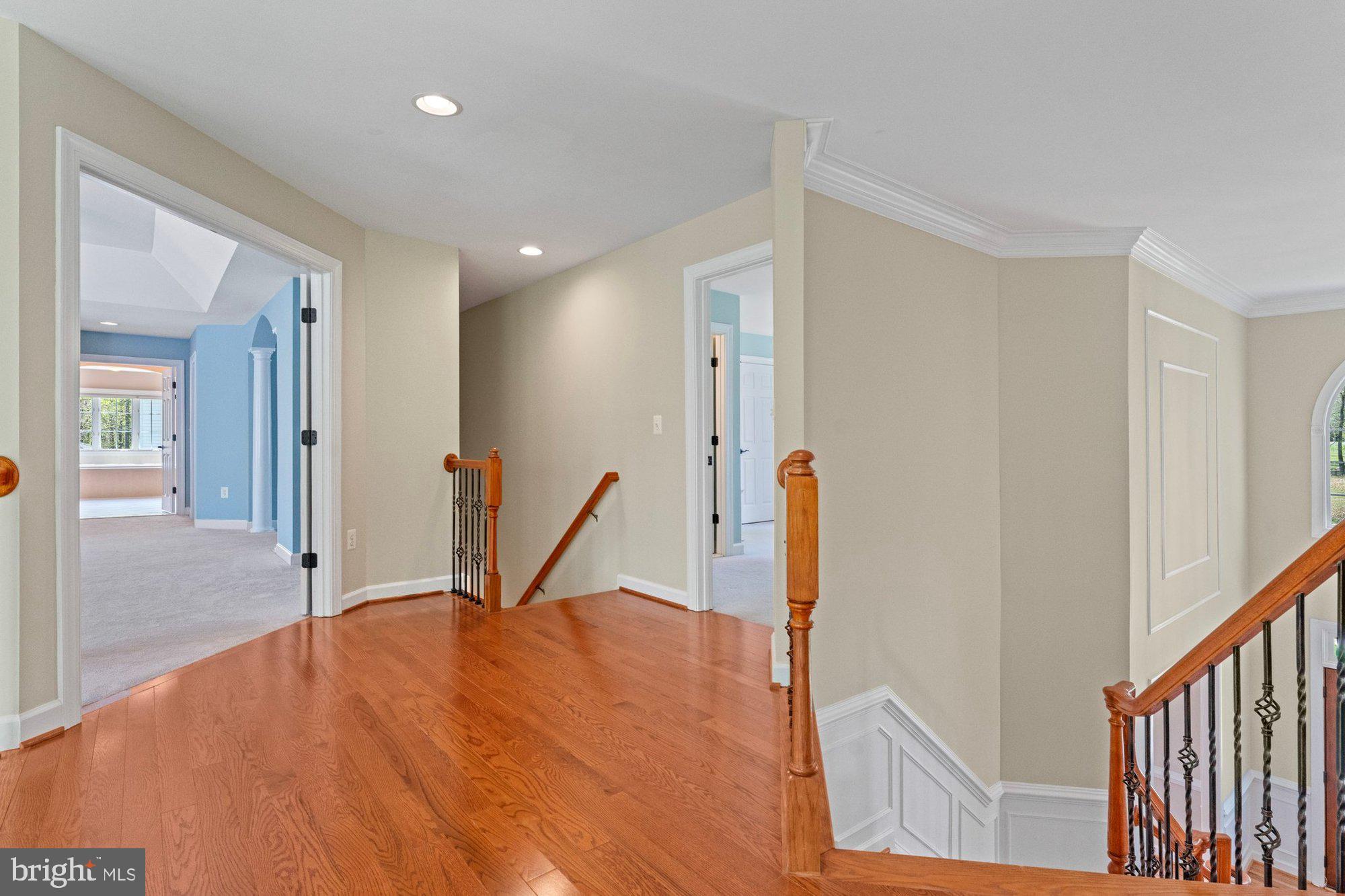 ASHGROVE WOODS - Residential